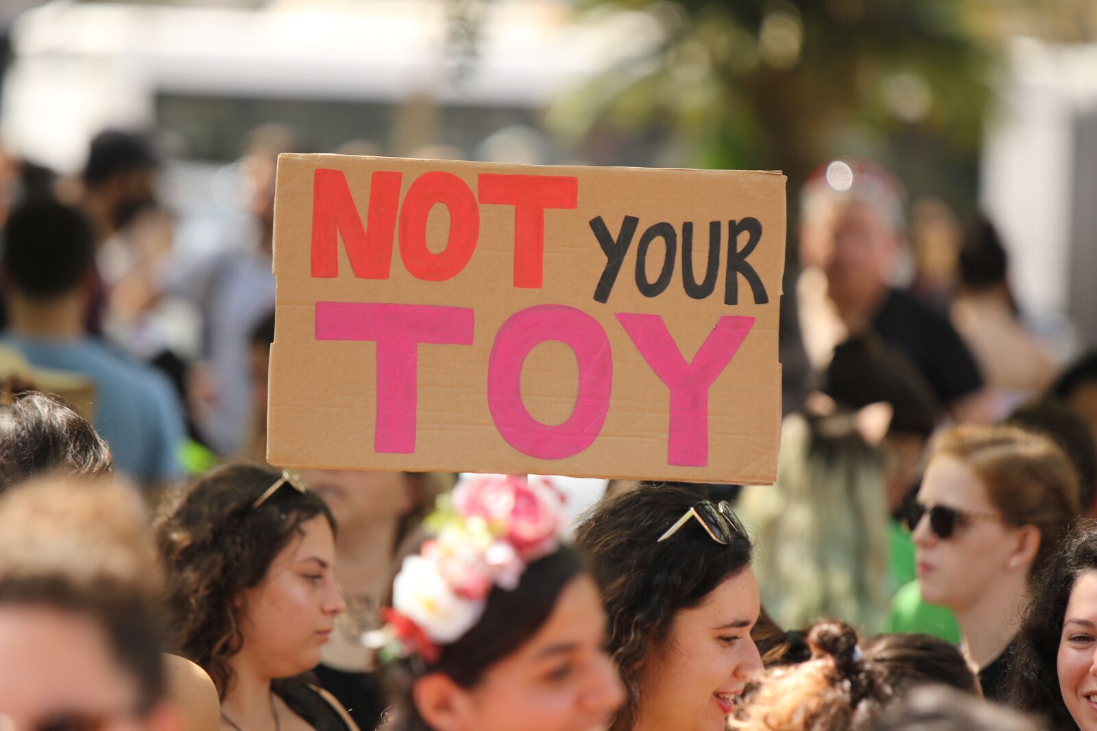 Canon EOS 7D Mark II sample photo. Protest, women's rights, women photography