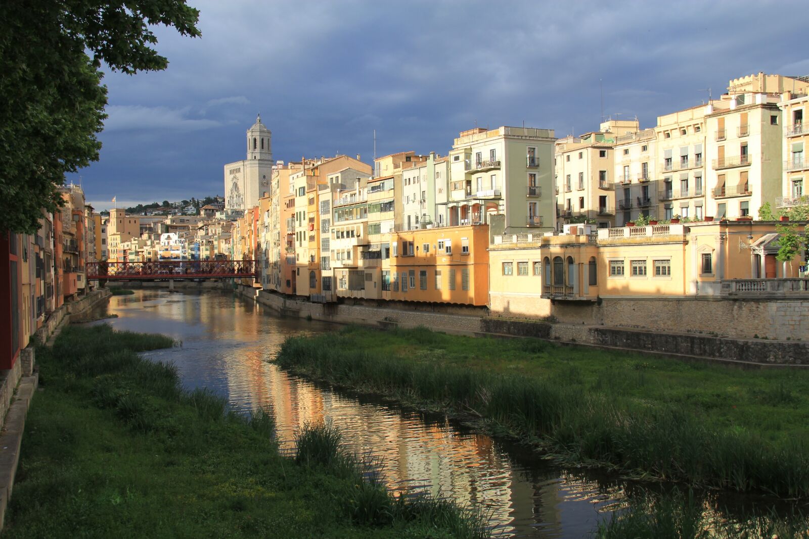 Canon EF-S 18-200mm F3.5-5.6 IS sample photo. Spain, sunset, travel photography