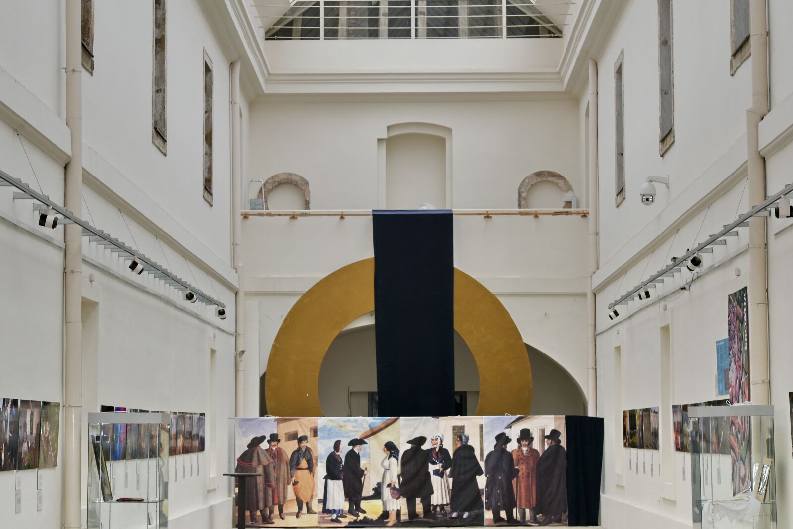 Nikon D5500 sample photo. Atrium, fine arts, museum photography