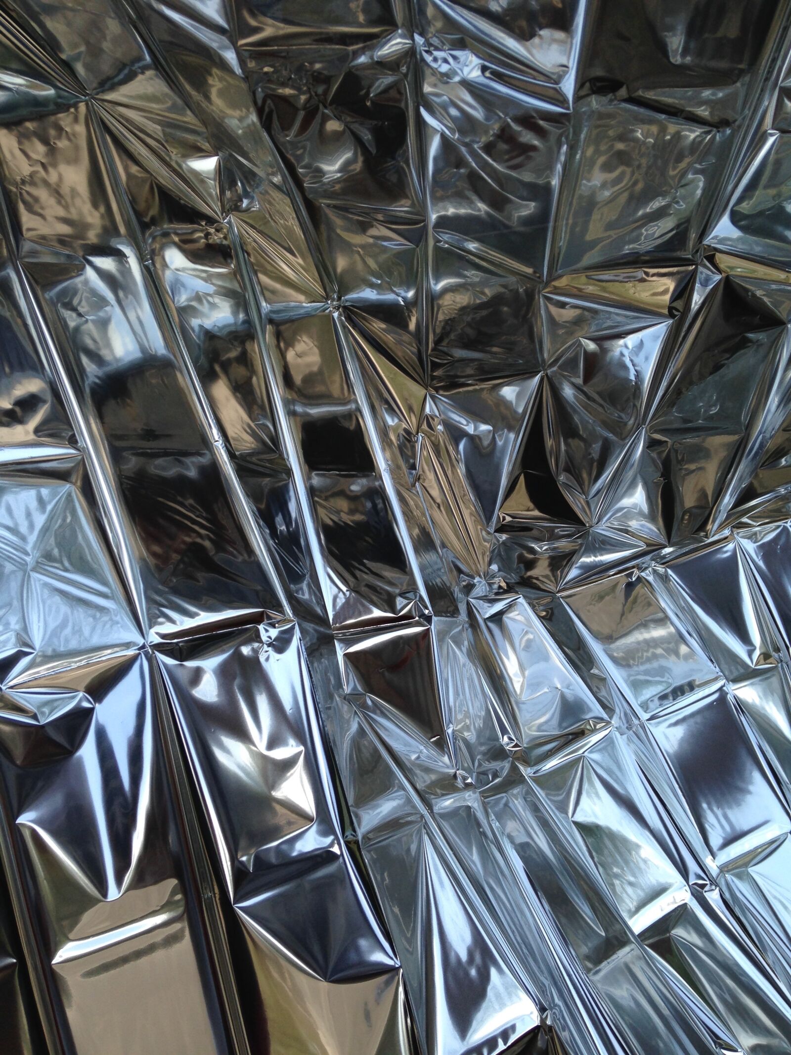 iPhone 5c back camera 4.12mm f/2.4 sample photo. Brilliant, steel, glassware photography