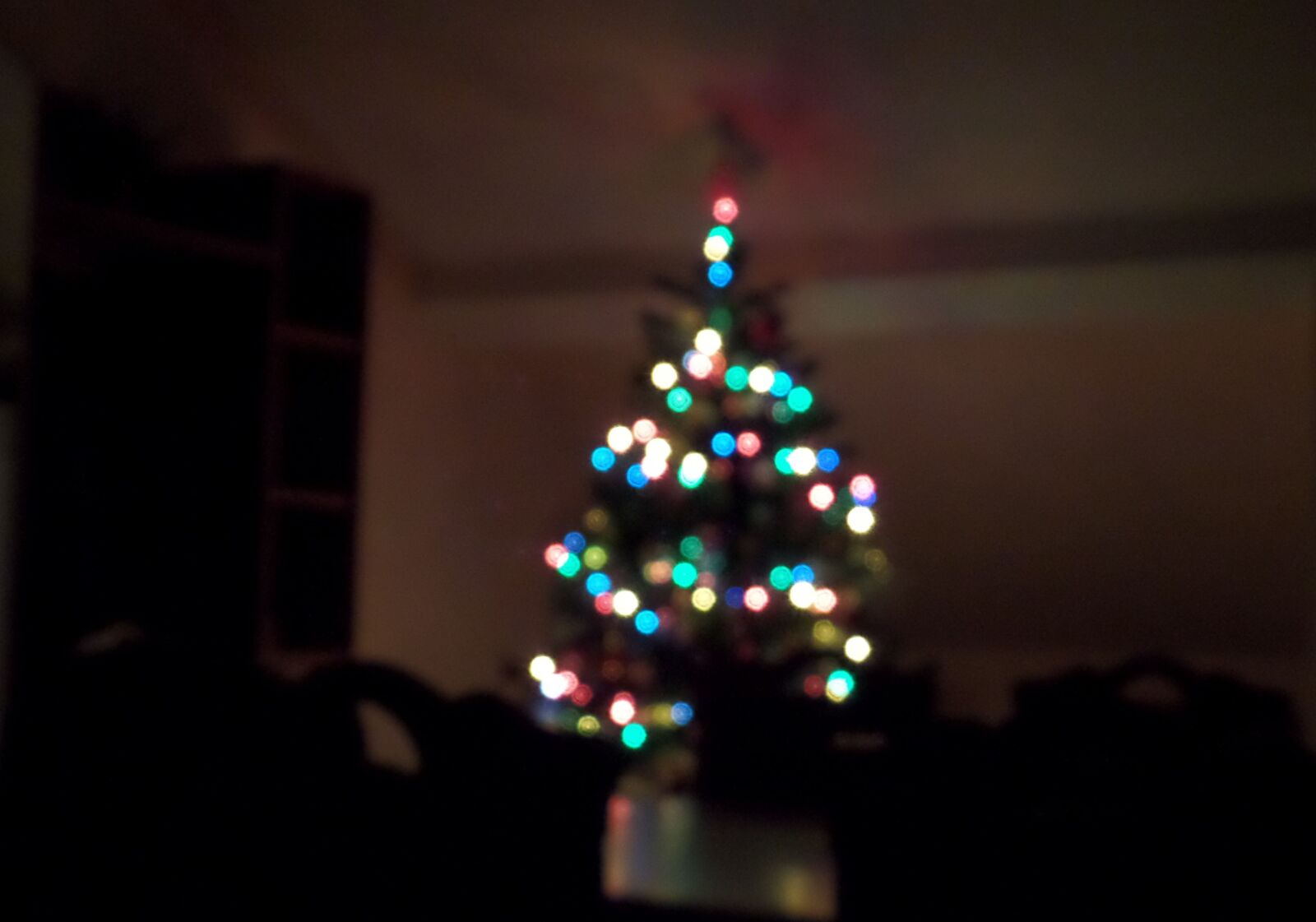 Samsung WB800F sample photo. Christmas, tree, light photography