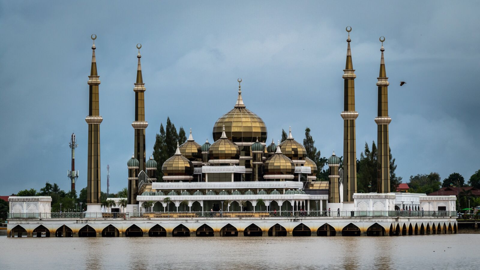 Panasonic Lumix DMC-FZ1000 sample photo. Ramadhan, islam, mosque photography