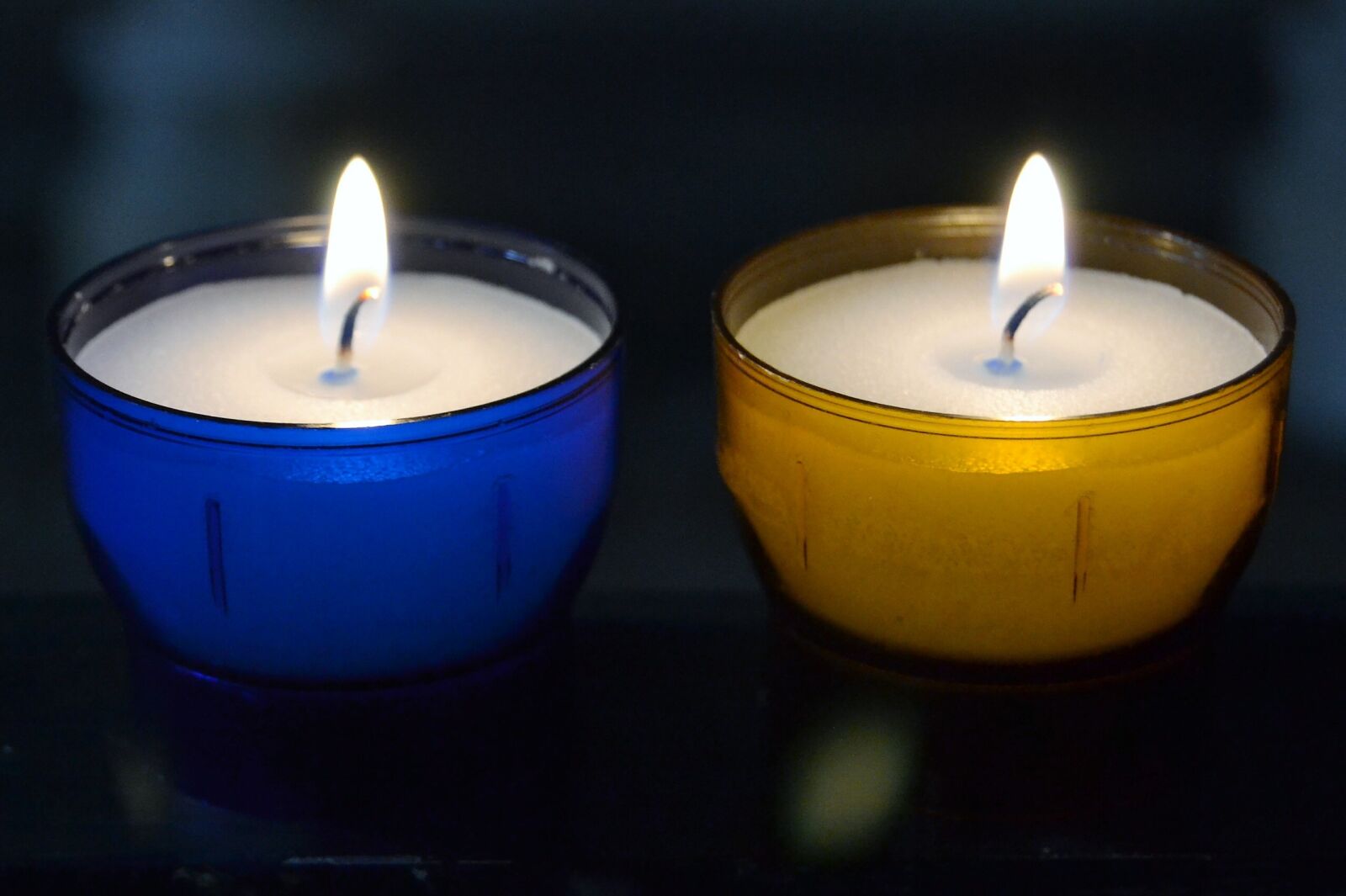 Nikon D3100 sample photo. Candles, light, environment photography