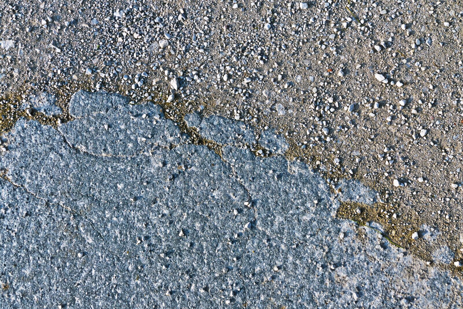 Panasonic Lumix DMC-FZ1000 sample photo. Ground, infrastructure, lane photography