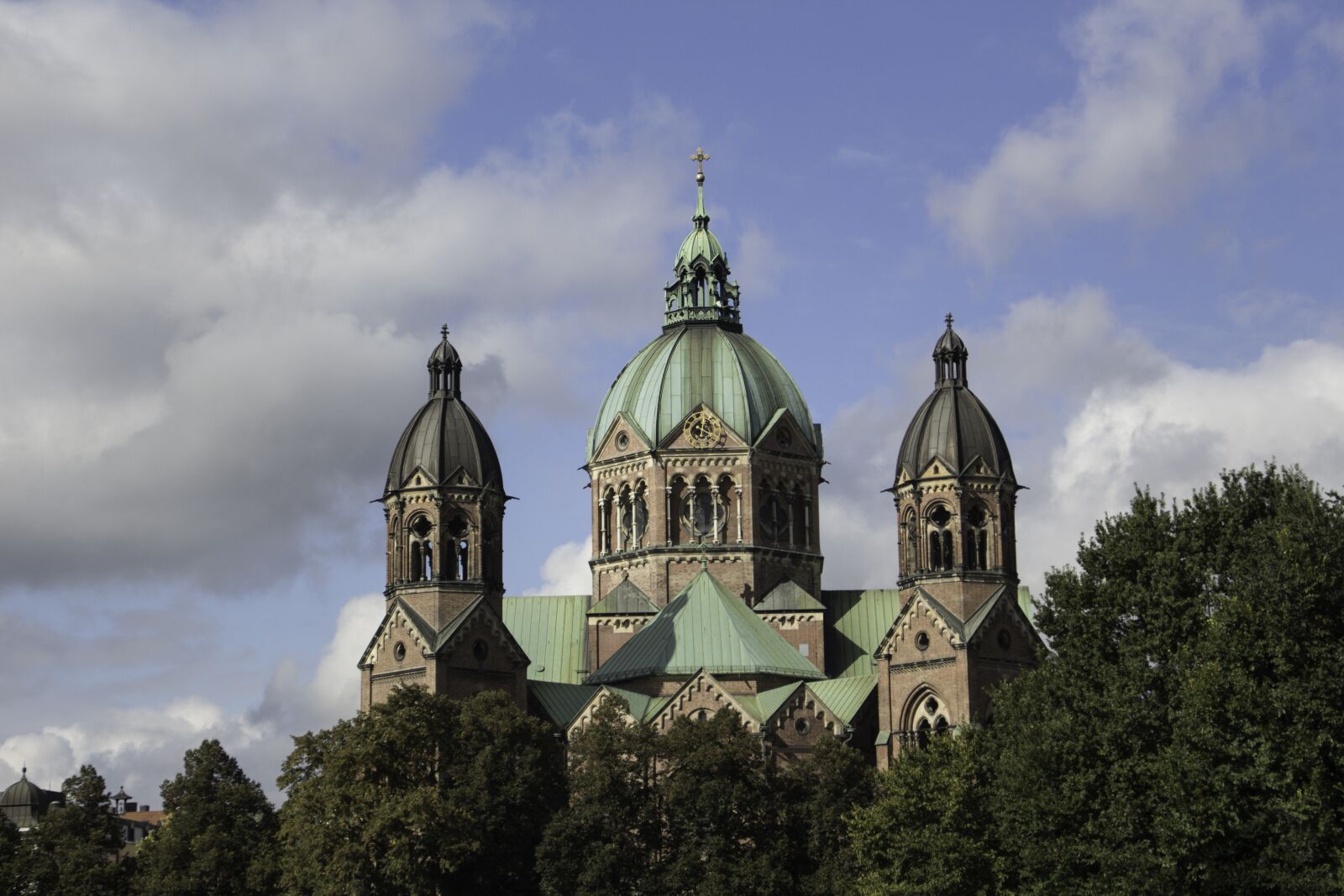 Canon EOS 700D (EOS Rebel T5i / EOS Kiss X7i) sample photo. Church, architecture, religion photography
