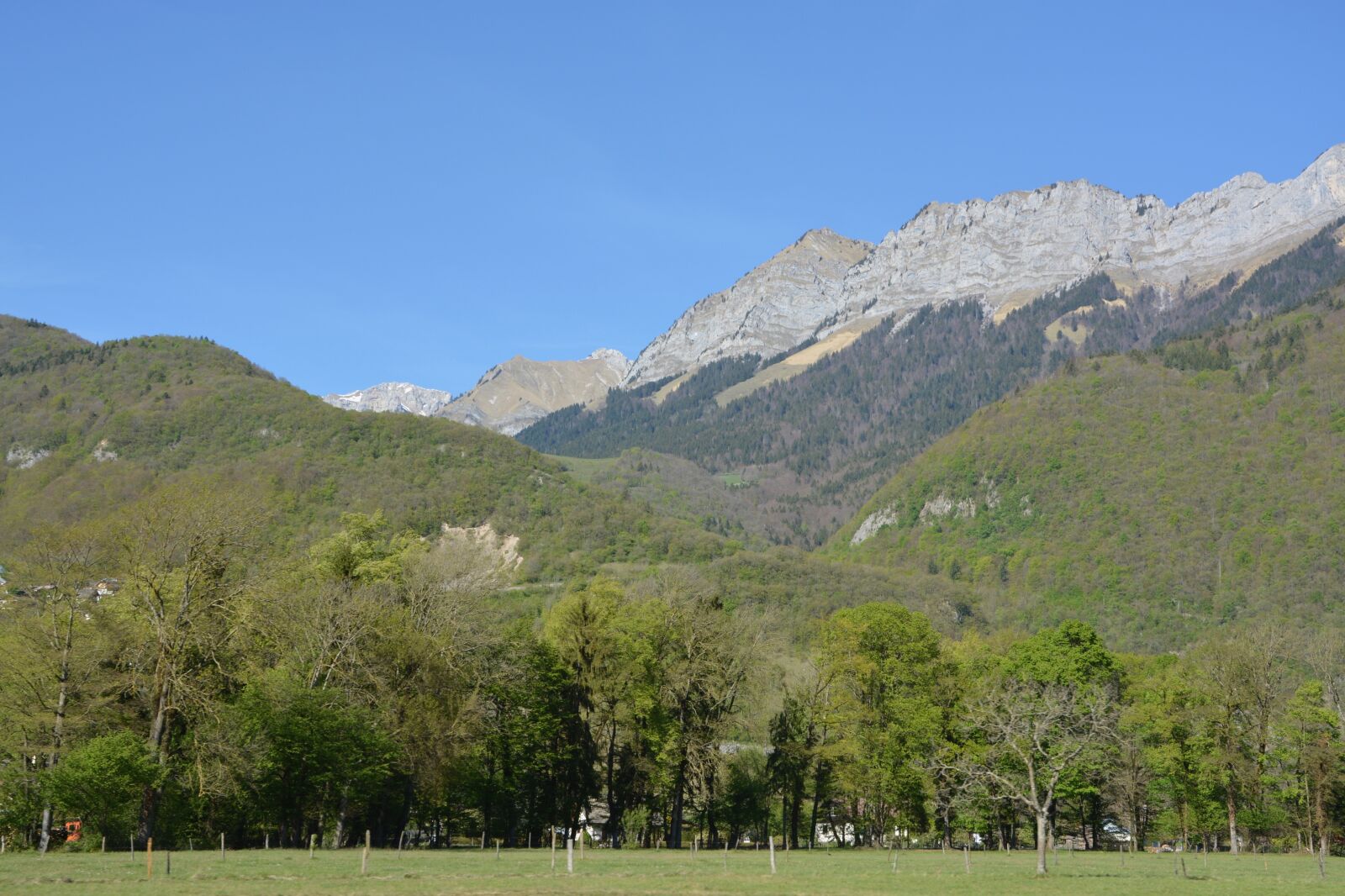 Nikon D5200 sample photo. Landscape mountain, haute savoie photography