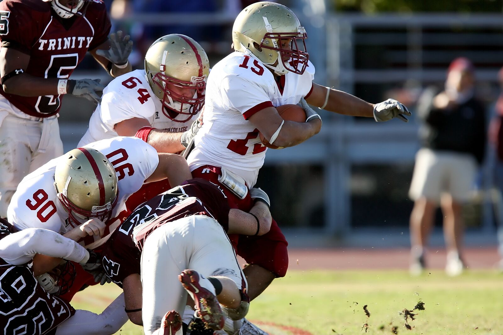 Canon EOS-1D Mark II N sample photo. Football, american football, sport photography