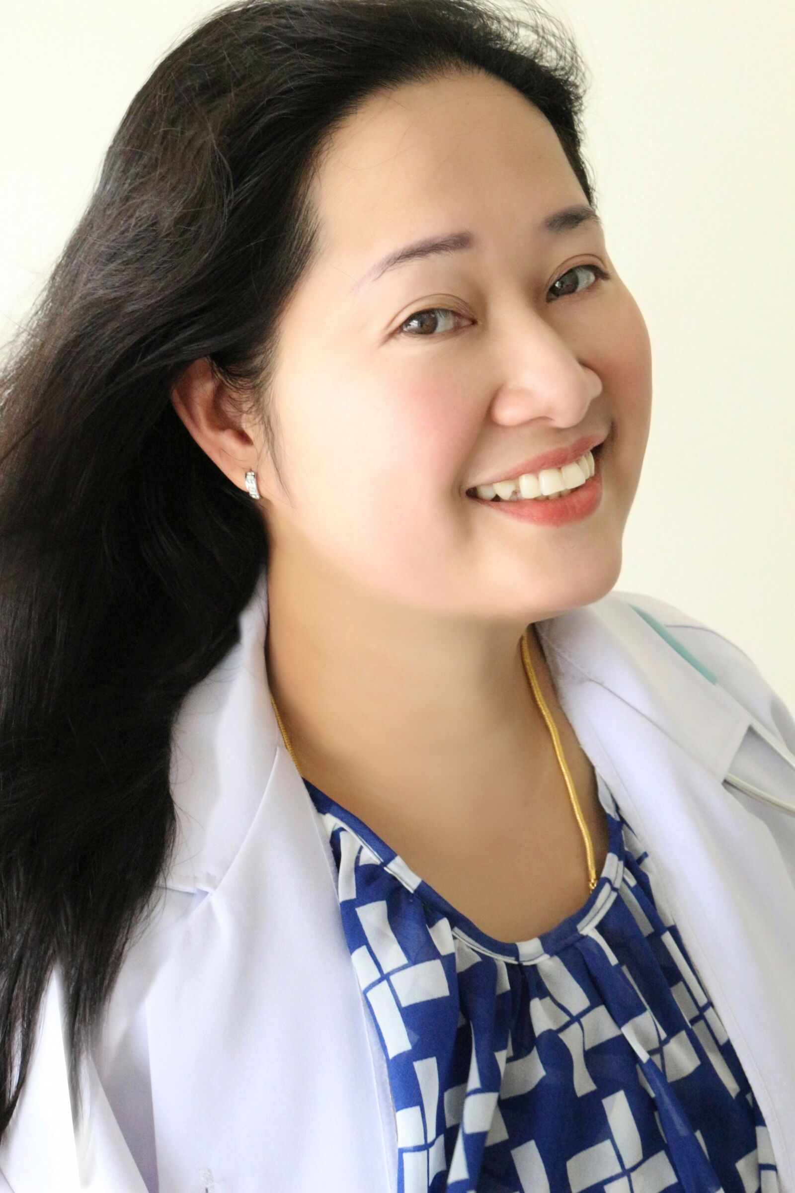 Canon EOS 100D (EOS Rebel SL1 / EOS Kiss X7) sample photo. Pretty girl, the person photography