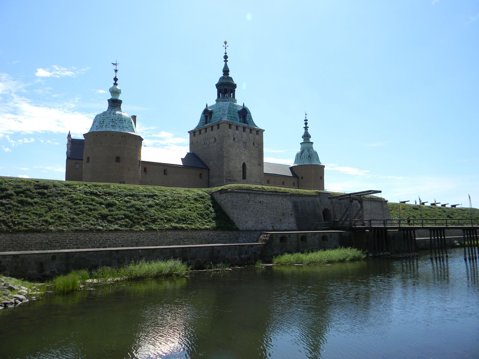 Nikon Coolpix L110 sample photo. Sweden, castle, kalmar photography