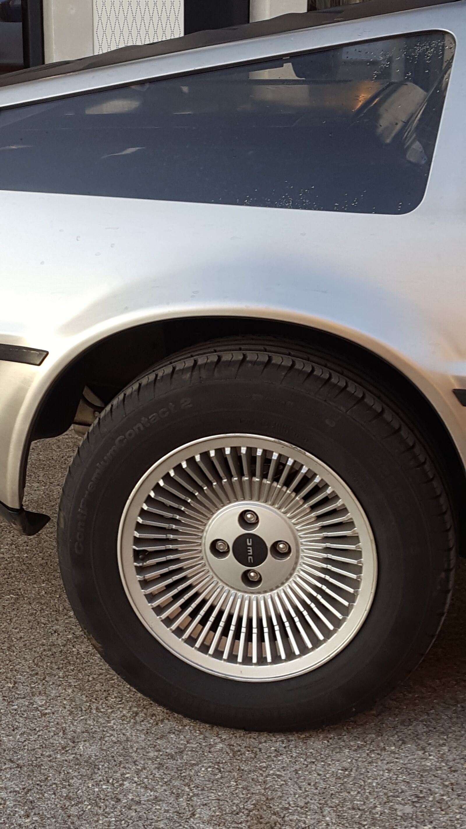 Samsung Galaxy S6 sample photo. Hinged door, auto, vehicle photography