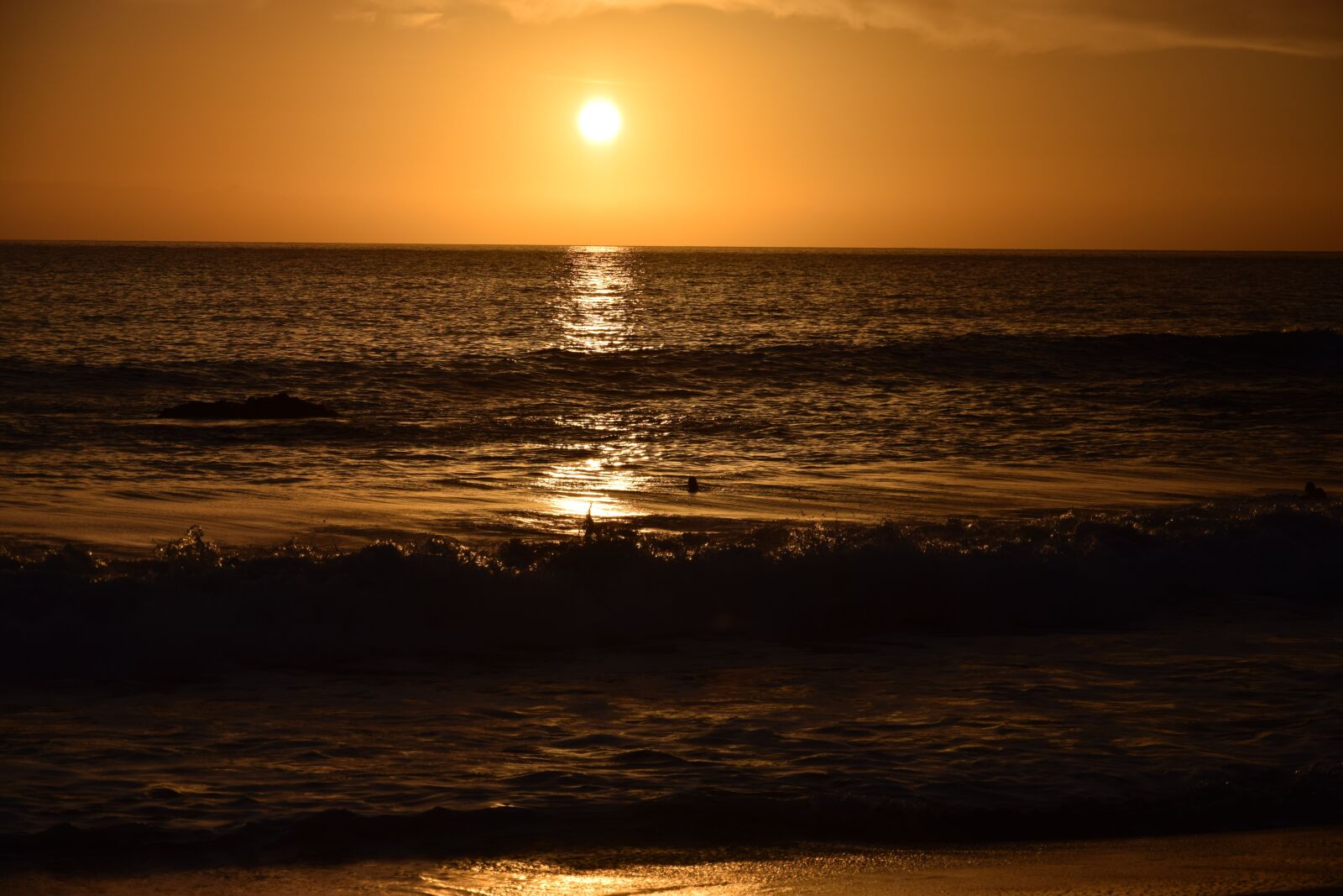 Nikon D3300 sample photo. Sunset, waters, dusk photography