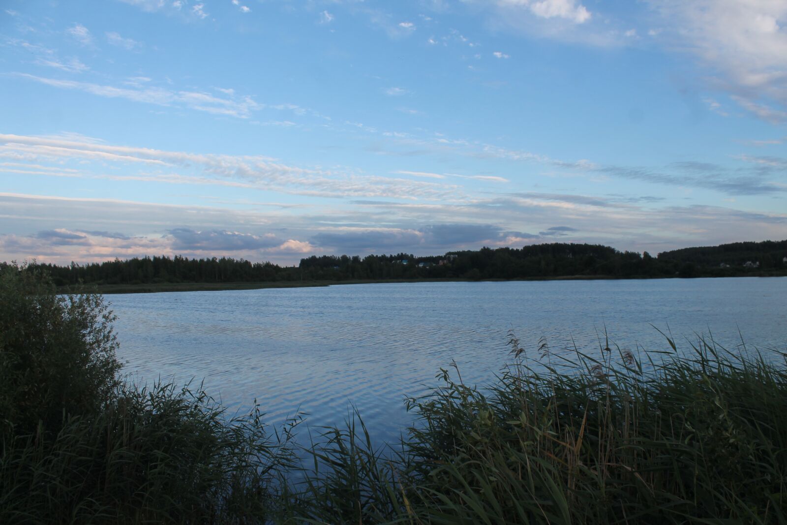 Canon EOS 1100D (EOS Rebel T3 / EOS Kiss X50) sample photo. Water, lake, clouds photography