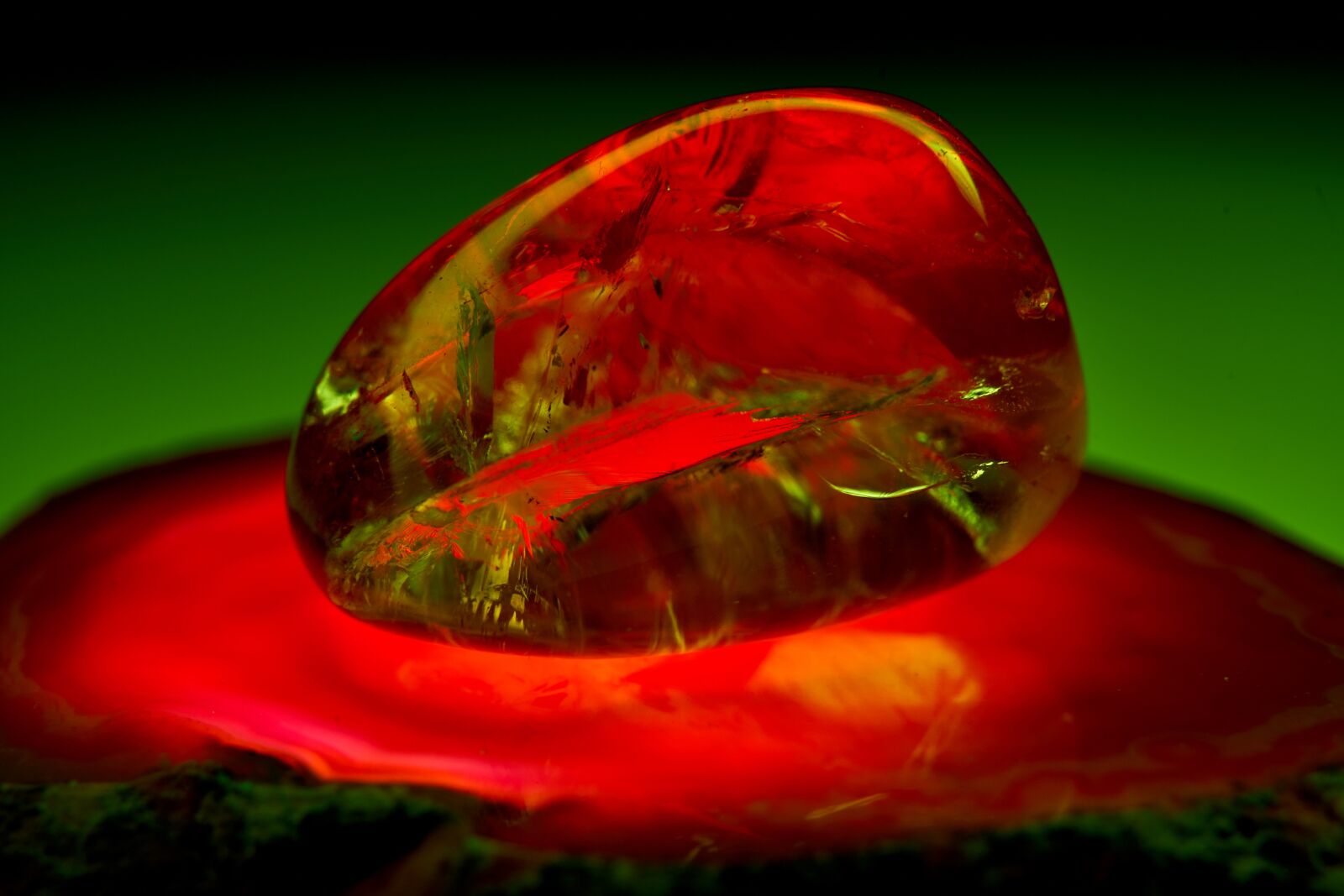 Tamron 28-75mm F2.8 Di III RXD sample photo. Glass, stone, crystal photography