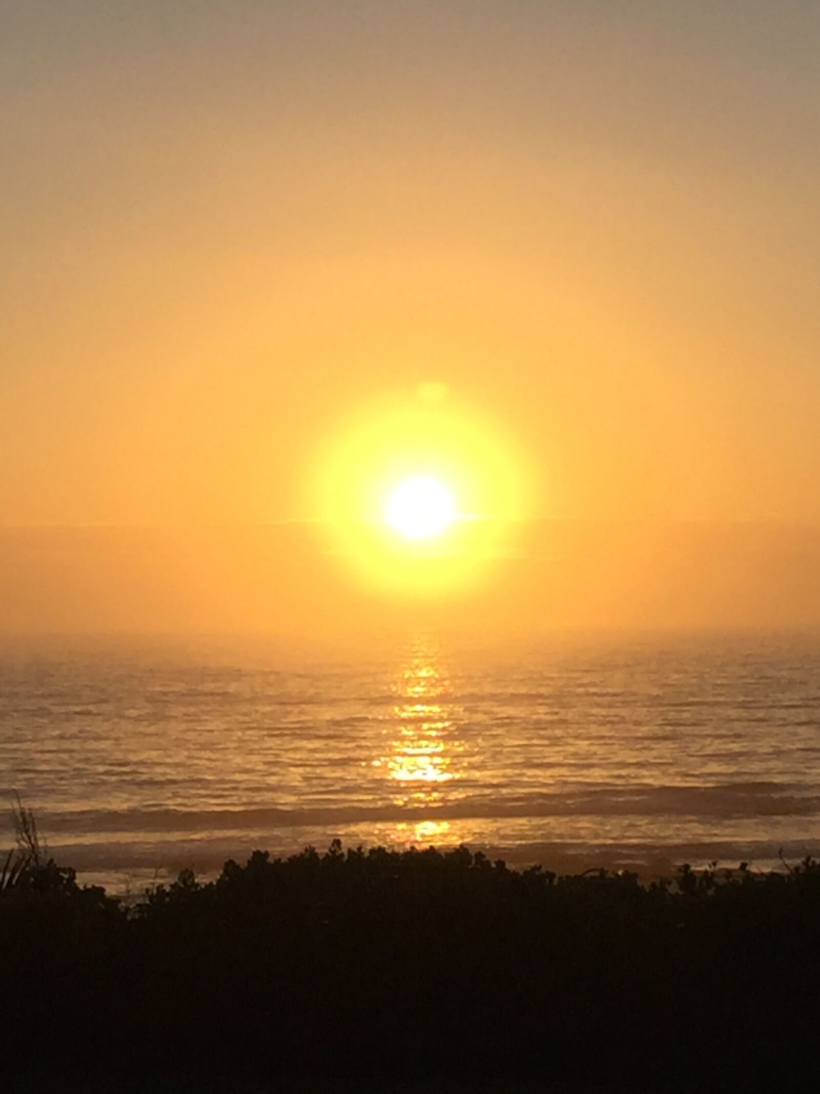 iPhone 6 Plus back camera 4.15mm f/2.2 sample photo. Sunrise photography