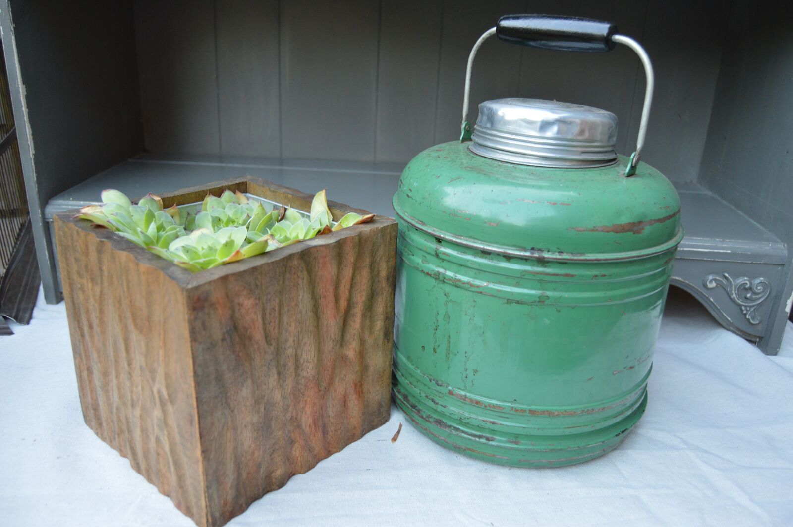Nikon D3200 sample photo. Farmhouse, thermos, antique photography
