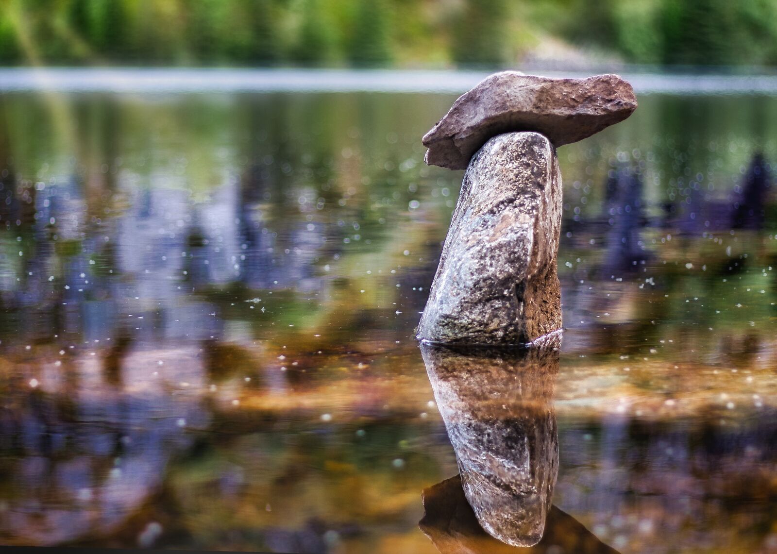 Canon EOS 80D + Canon EF 50mm F1.8 STM sample photo. Stone, tower, water photography