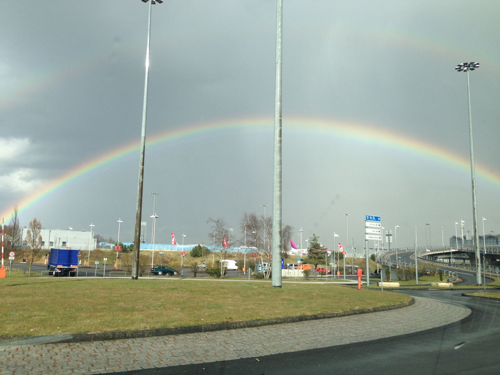 Apple iPhone 5 sample photo. Rainbow, spontaneous, oberkassel photography