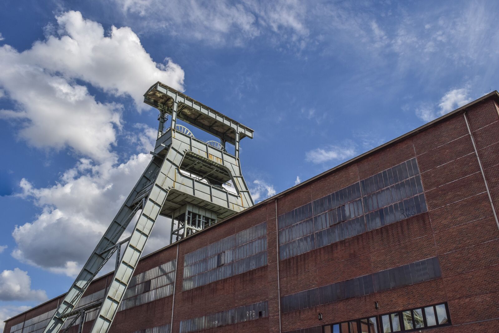Nikon D3300 sample photo. Headframe, bill, mining photography