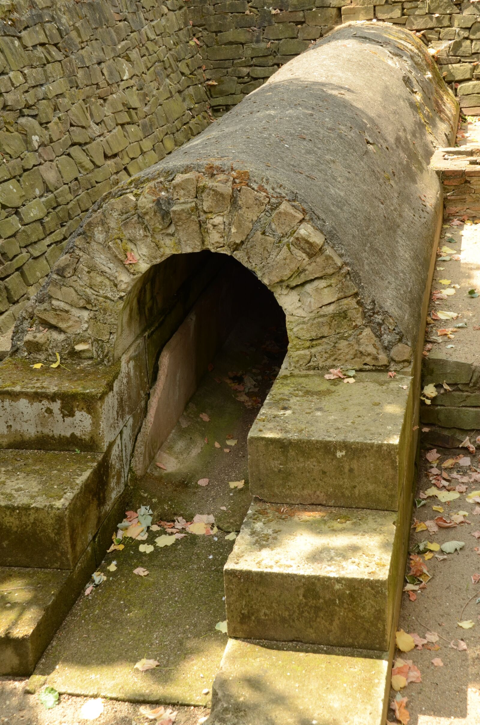 Nikon D7000 sample photo. Roman, romans, sewer photography