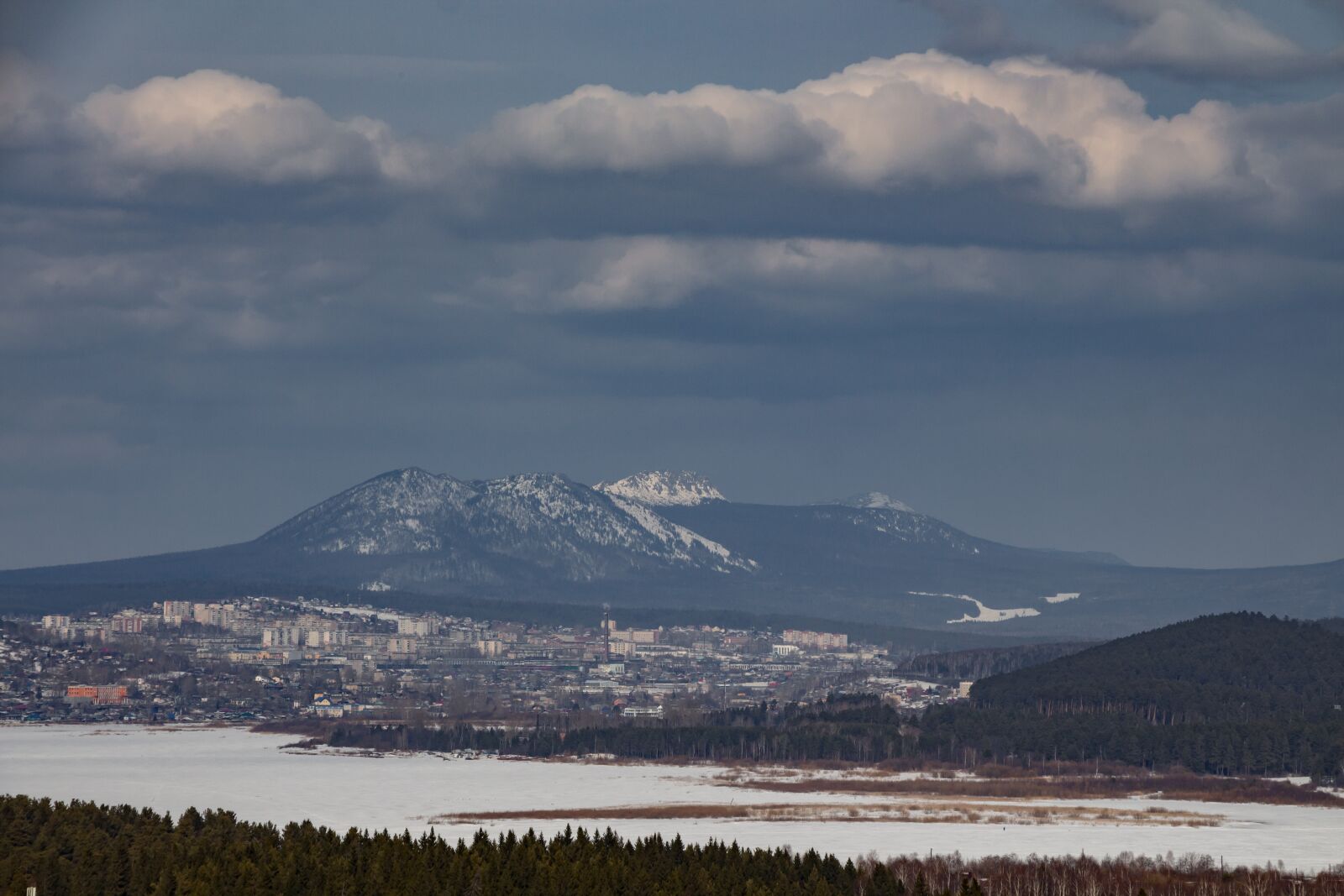 Canon EOS 650D (EOS Rebel T4i / EOS Kiss X6i) sample photo. Clouds, mountains, landscape photography