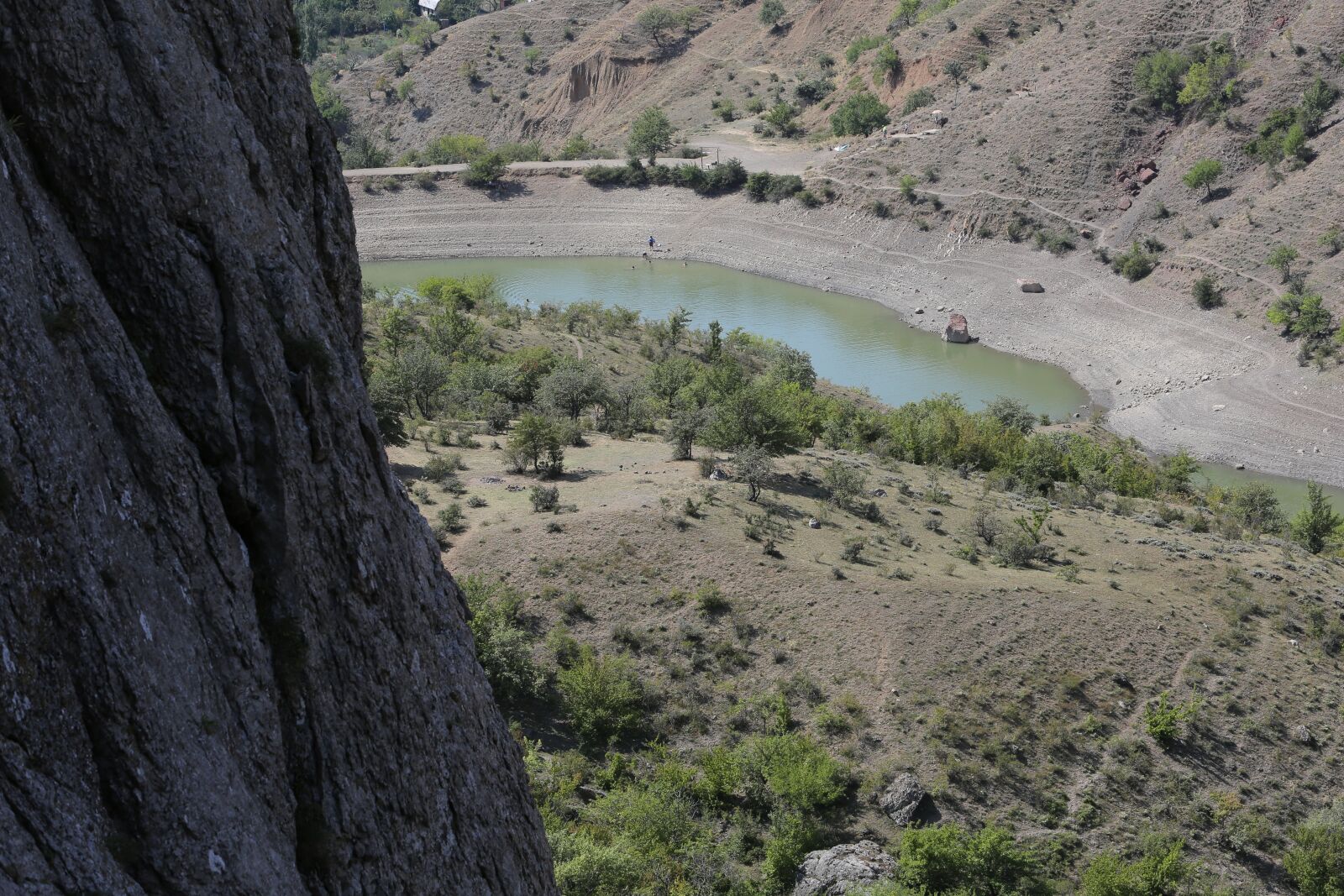Canon EF 70-200mm F2.8L IS USM sample photo. Crimea, lake in the photography