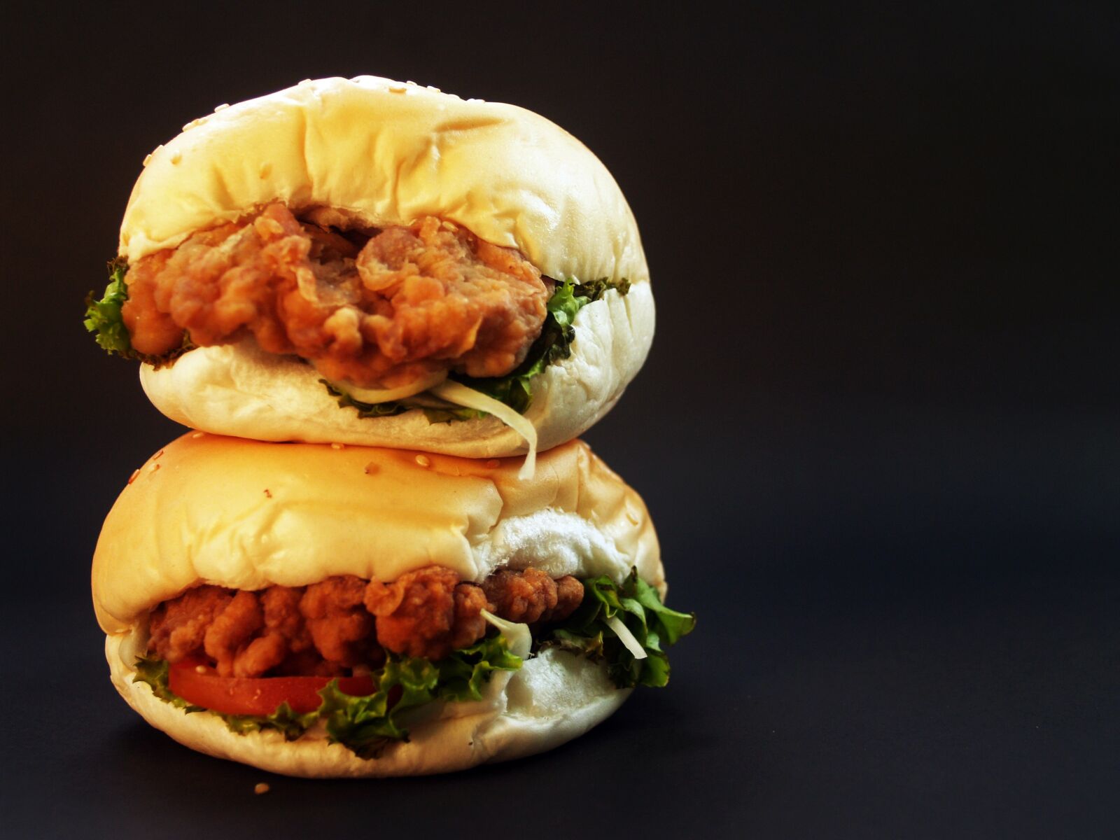 Olympus E-300 (EVOLT E-300) sample photo. Brown, chicken, meat, sandwich photography