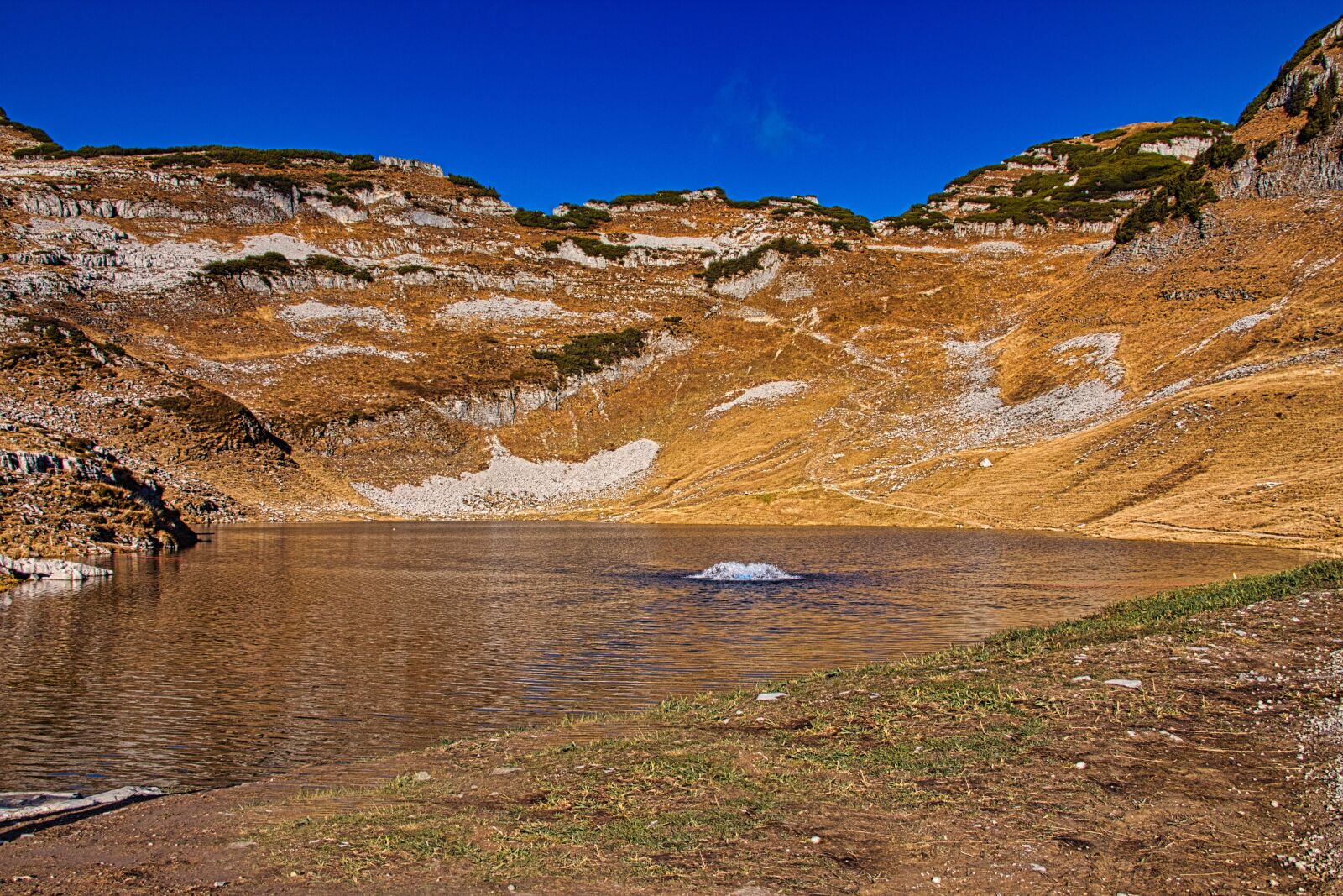 Canon EOS 700D (EOS Rebel T5i / EOS Kiss X7i) sample photo. Bergsee, sky, nature photography