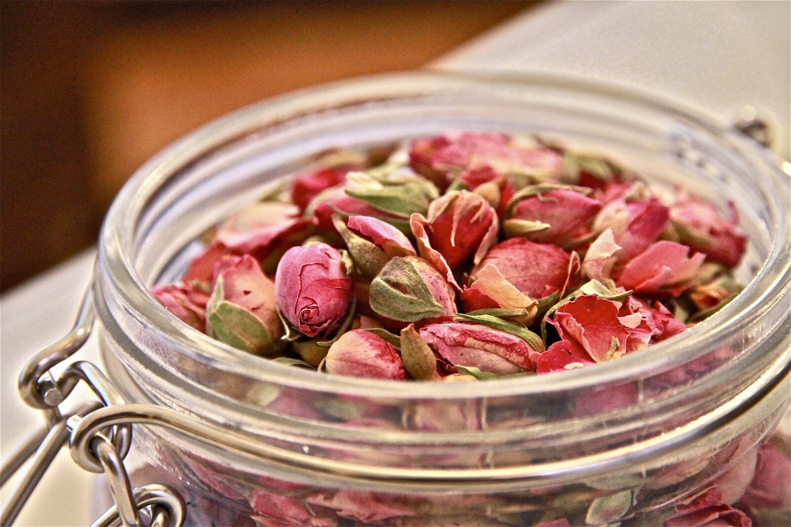 Canon EOS 7D sample photo. Herbal tea, jar, rosa photography