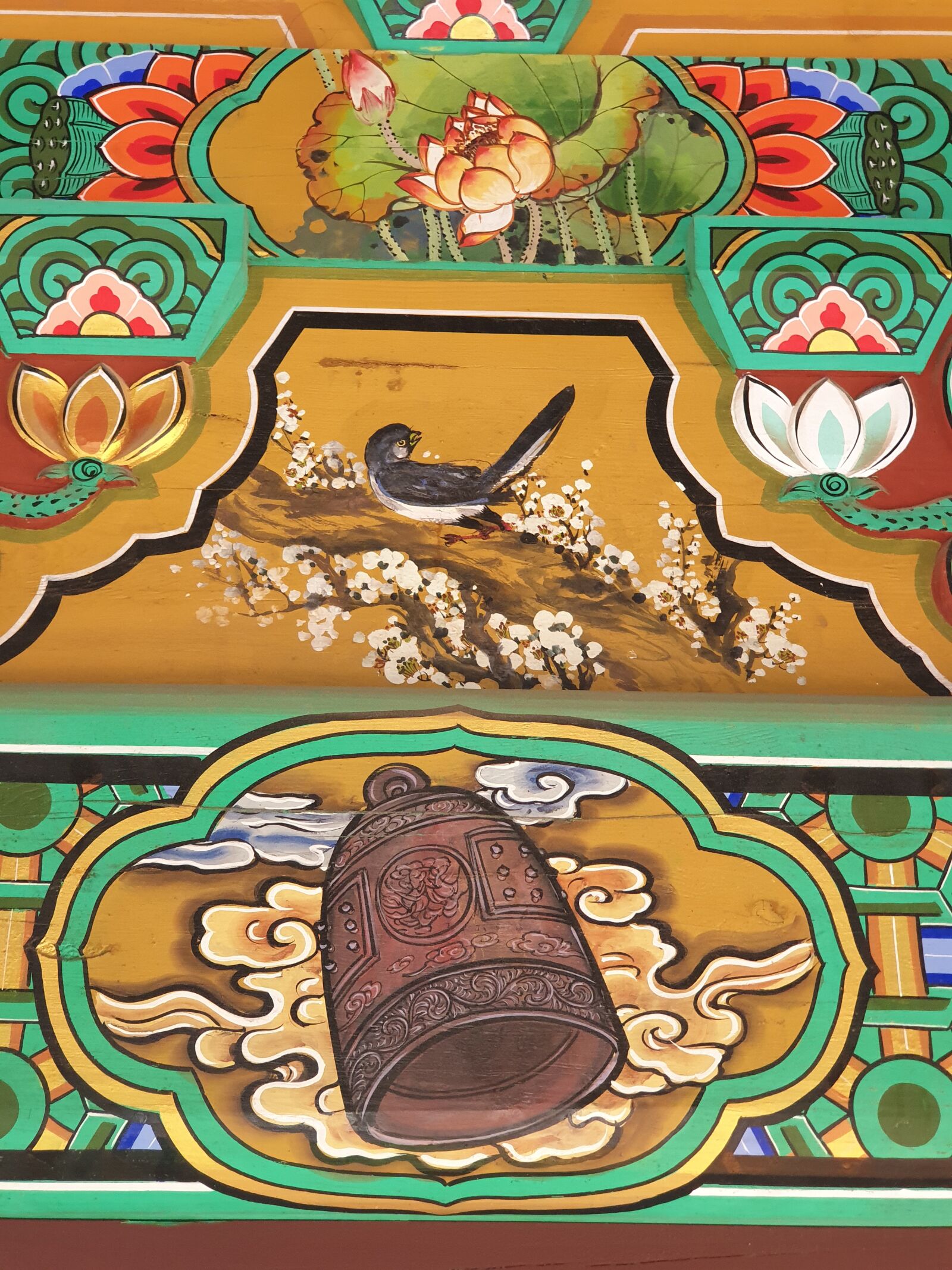Samsung Galaxy Note9 sample photo. Temple, buddhism, korea photography