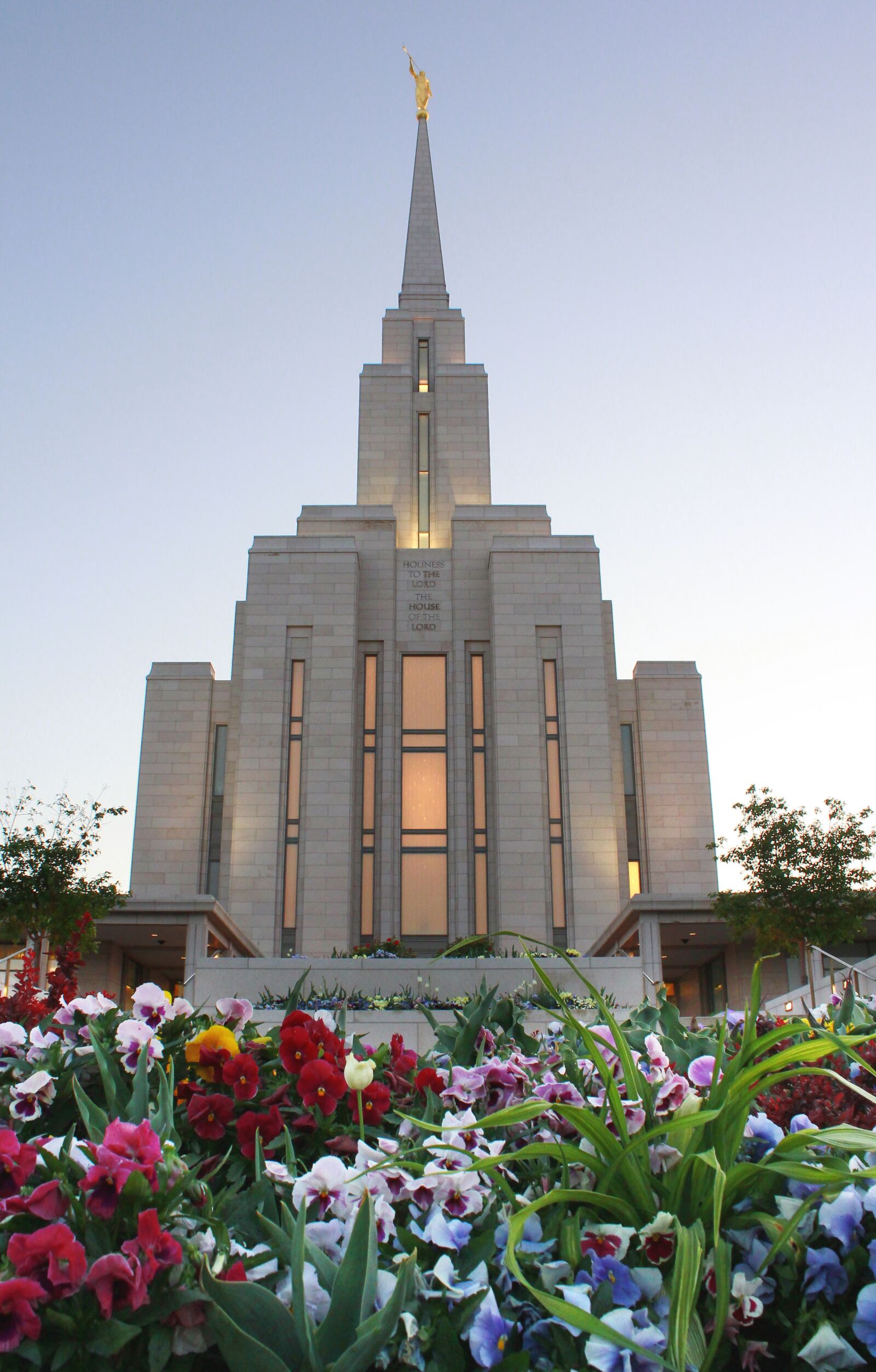 Canon EOS 550D (EOS Rebel T2i / EOS Kiss X4) sample photo. Temple, utah, mormon photography