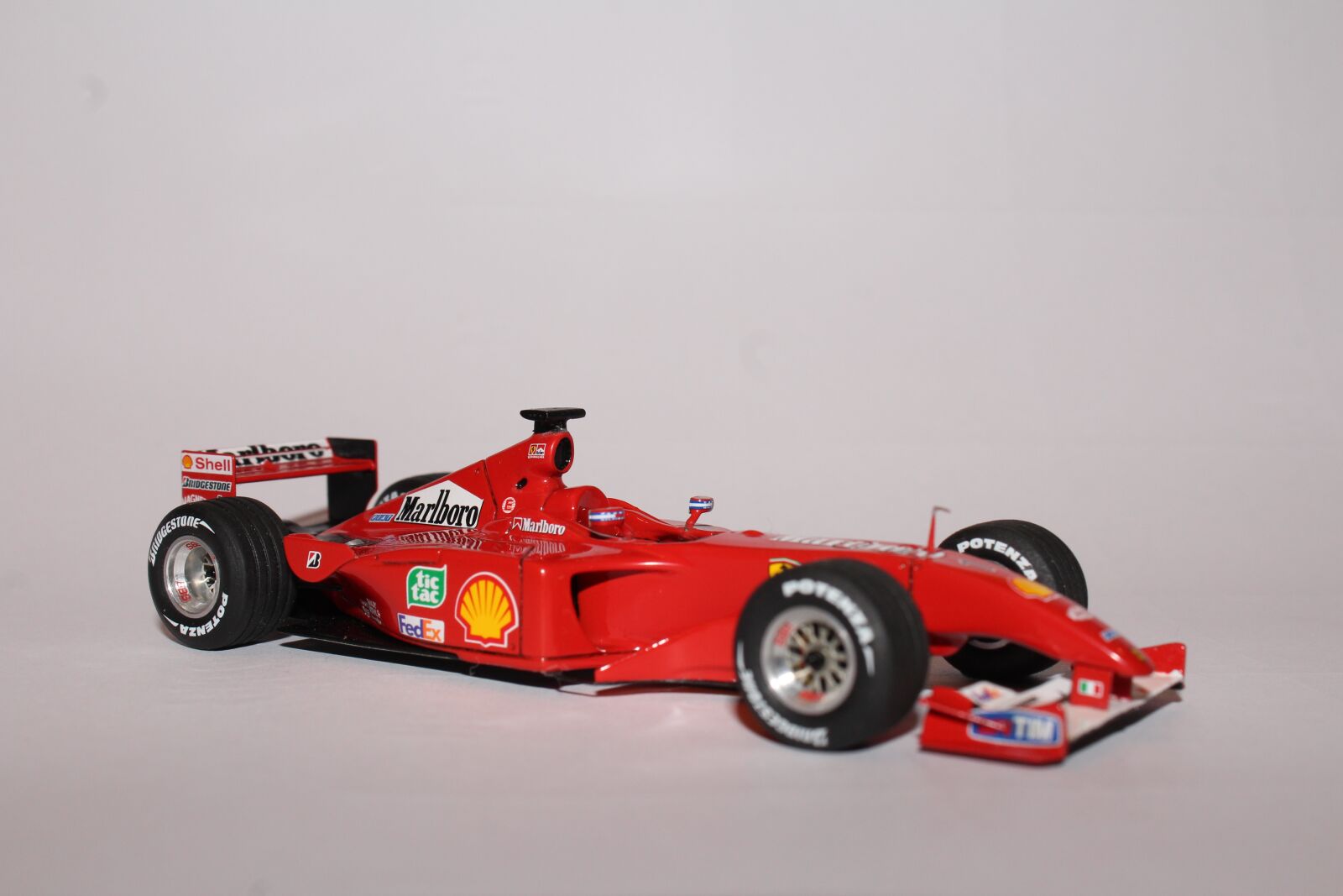 Canon EOS 1200D (EOS Rebel T5 / EOS Kiss X70 / EOS Hi) sample photo. Ferrari, car, models photography