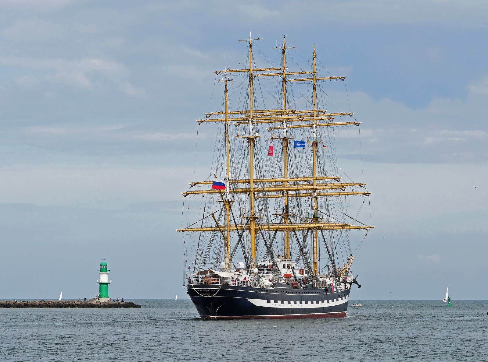 Panasonic Lumix DC-G9 sample photo. Tall ship, kruzenshtern, russia photography