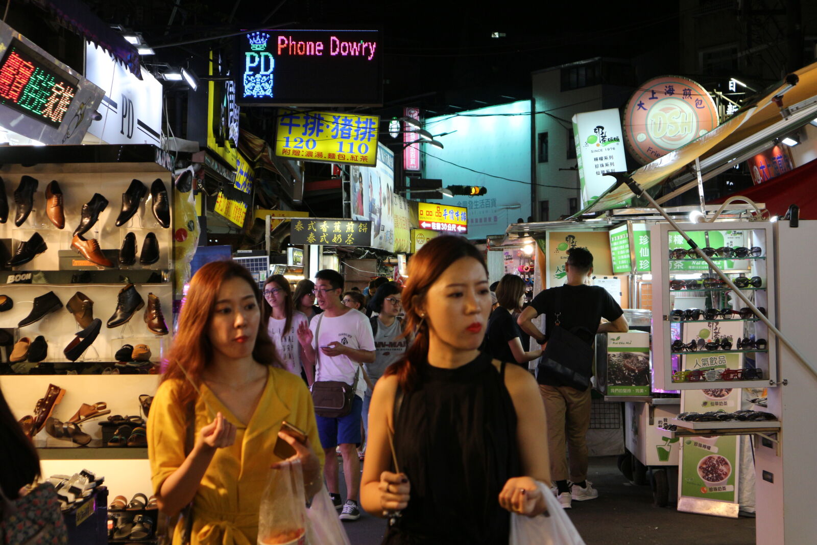 Canon EOS M sample photo