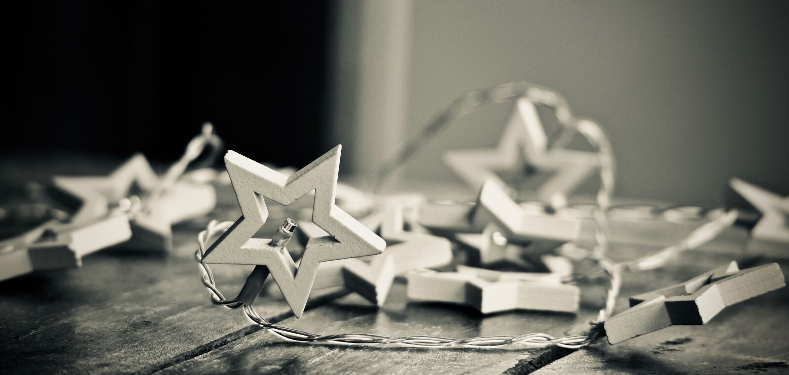 Canon EOS M sample photo. Lights, stars, christmas lights photography