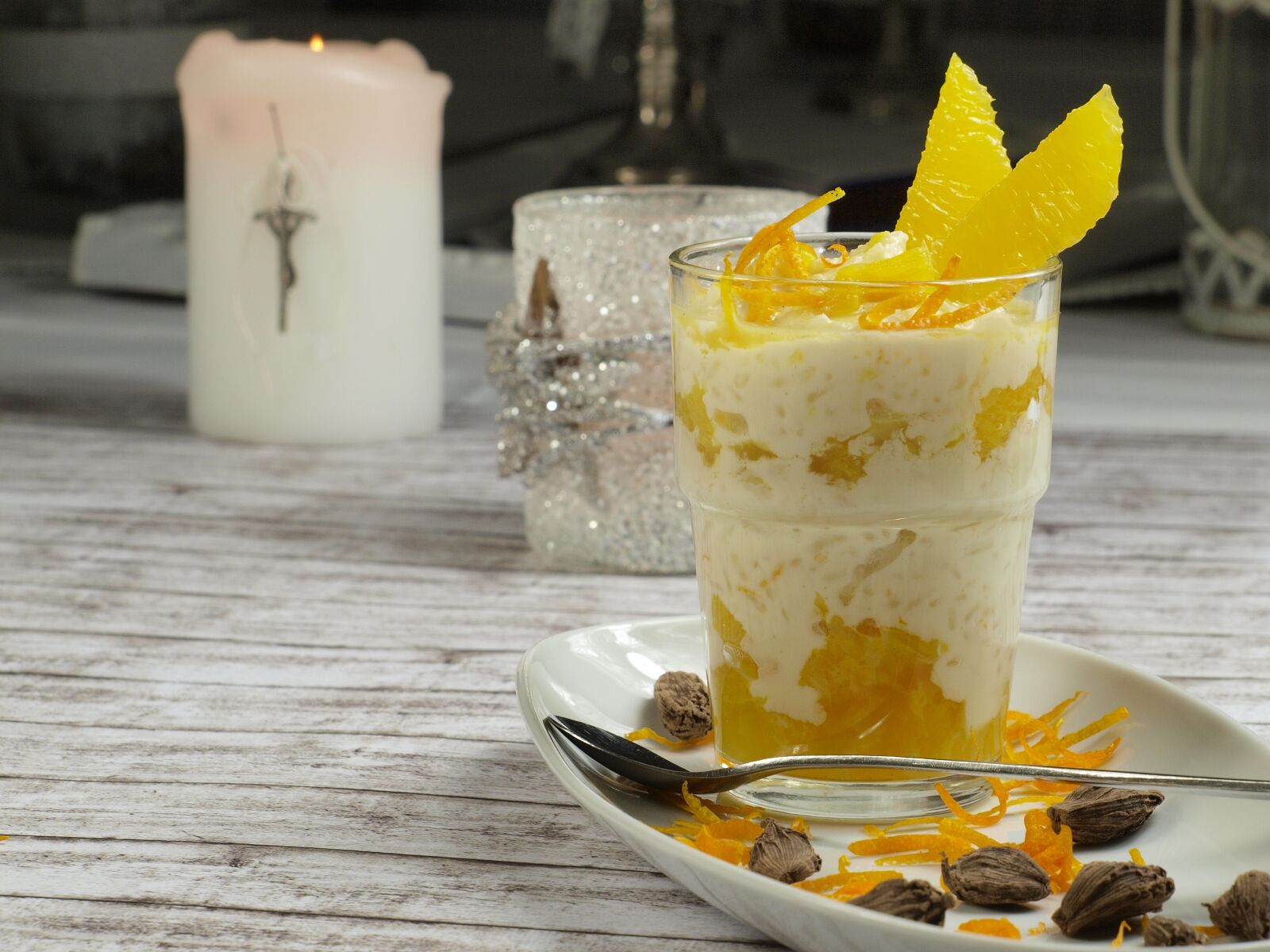 Olympus E-420 (EVOLT E-420) sample photo. Dessert, oranges, delicious photography