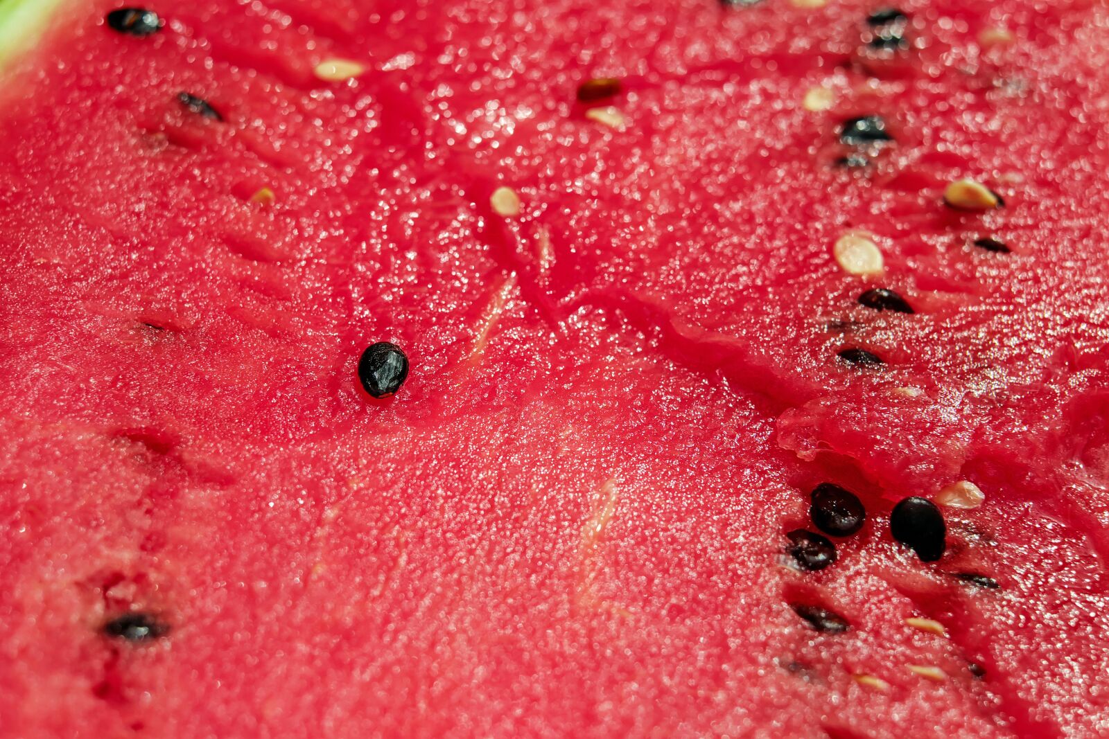 Fujifilm X-T10 + Fujifilm XF 35mm F1.4 R sample photo. Melon, watermelon, pulp photography