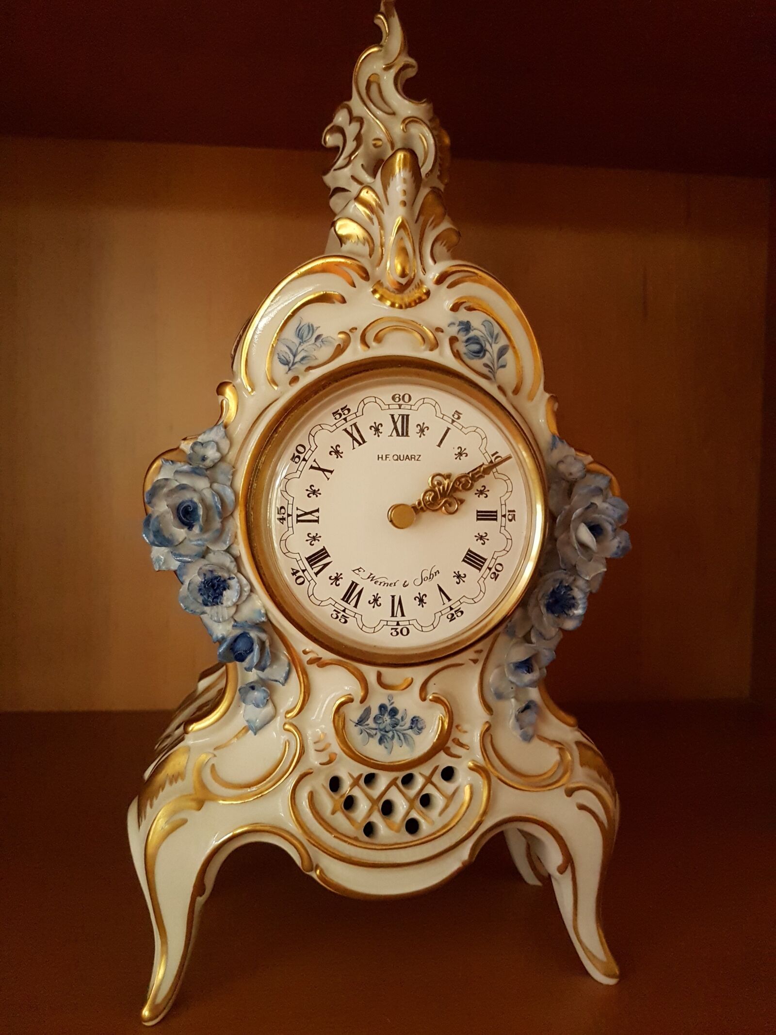 Samsung Galaxy S7 sample photo. Clock, deco, decoration photography