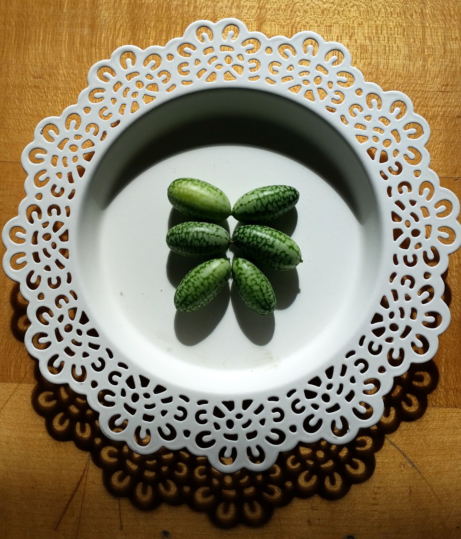 Samsung Galaxy S5 sample photo. Mexican cucumber, cucumber, vegetables photography