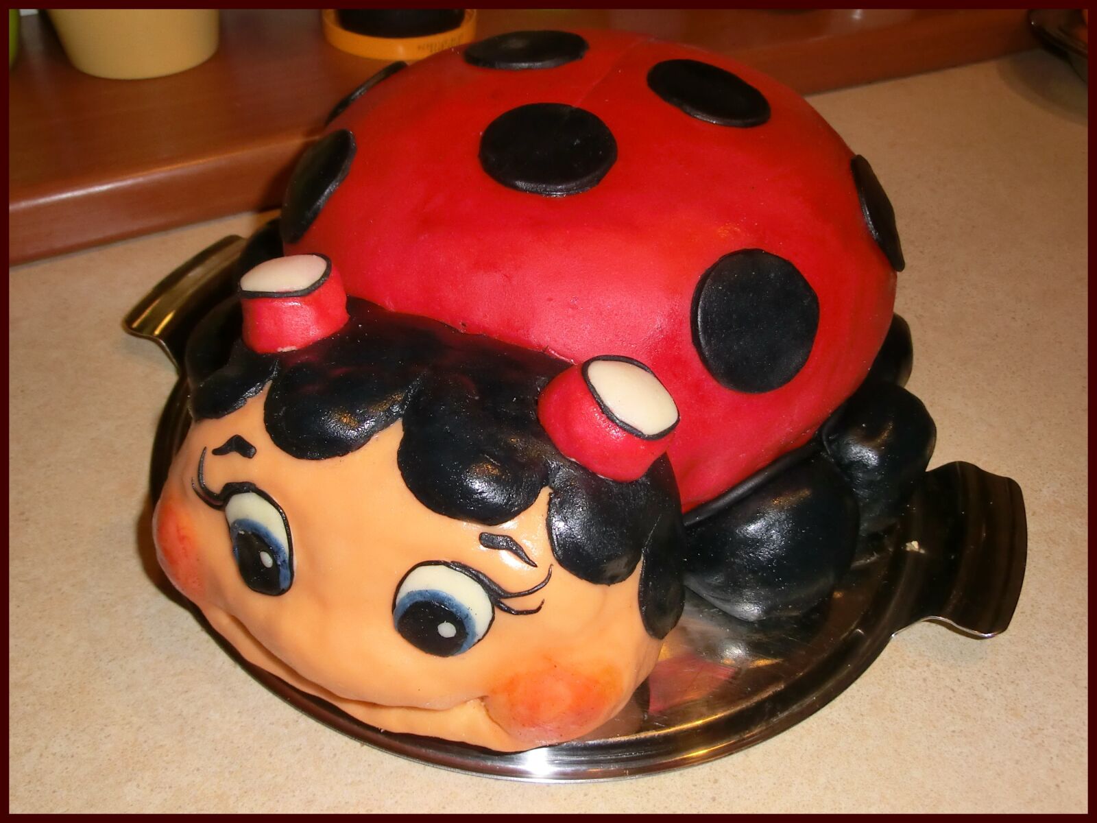 CASIO EX-H30 sample photo. Cake, ladybug, sweetness photography