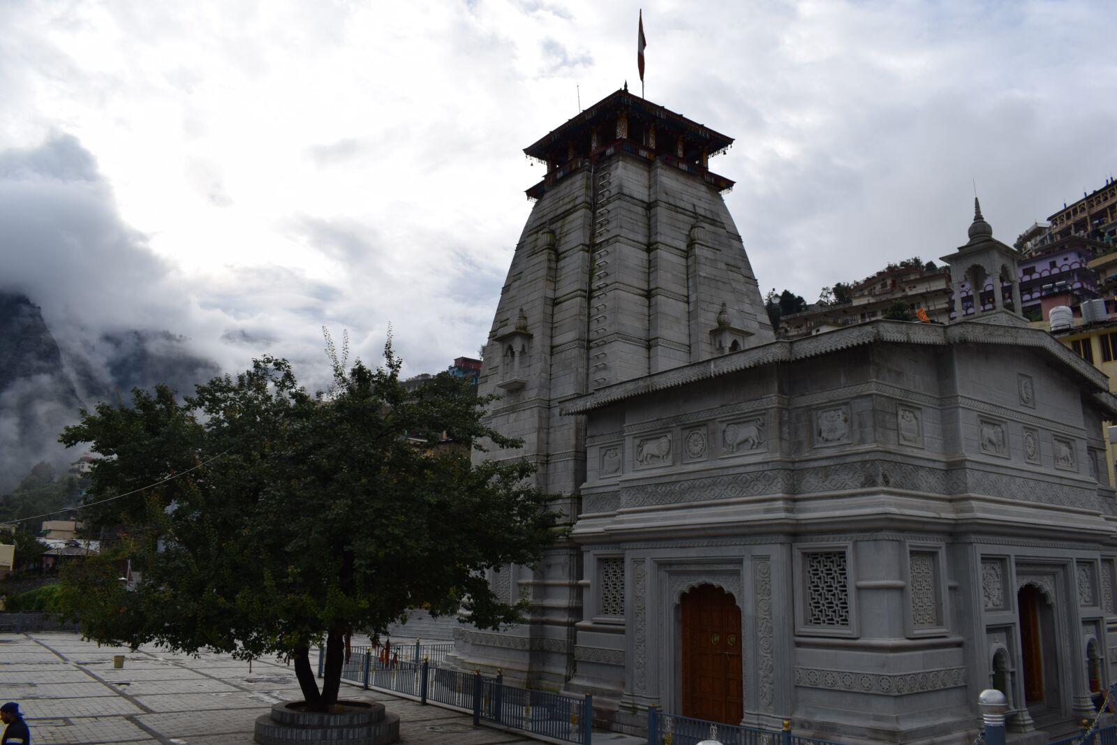 Nikon D5300 sample photo. Joshi math, temple, pilgrimage photography