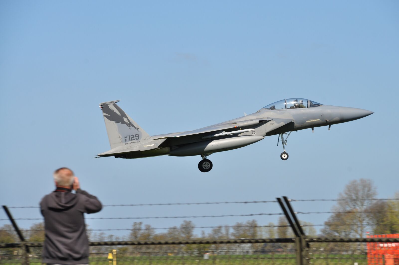 Nikon D5000 sample photo. Aircraft, military, airport photography