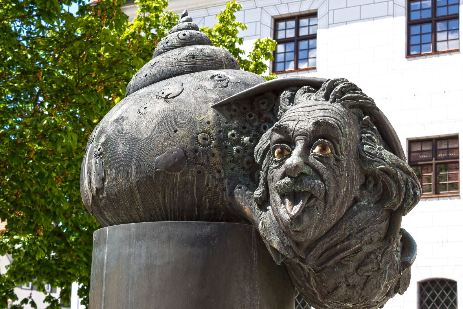Canon EOS 1300D (EOS Rebel T6 / EOS Kiss X80) sample photo. Albert einstein, ulm, sculpture photography