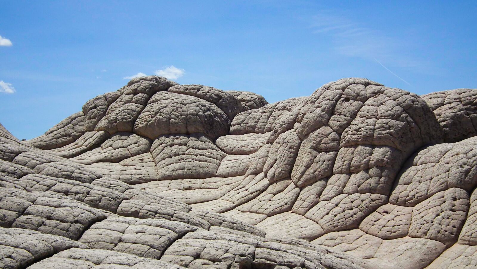 FujiFilm FinePix HS10 (FinePix HS11) sample photo. Arizona, cliff, sand stone photography