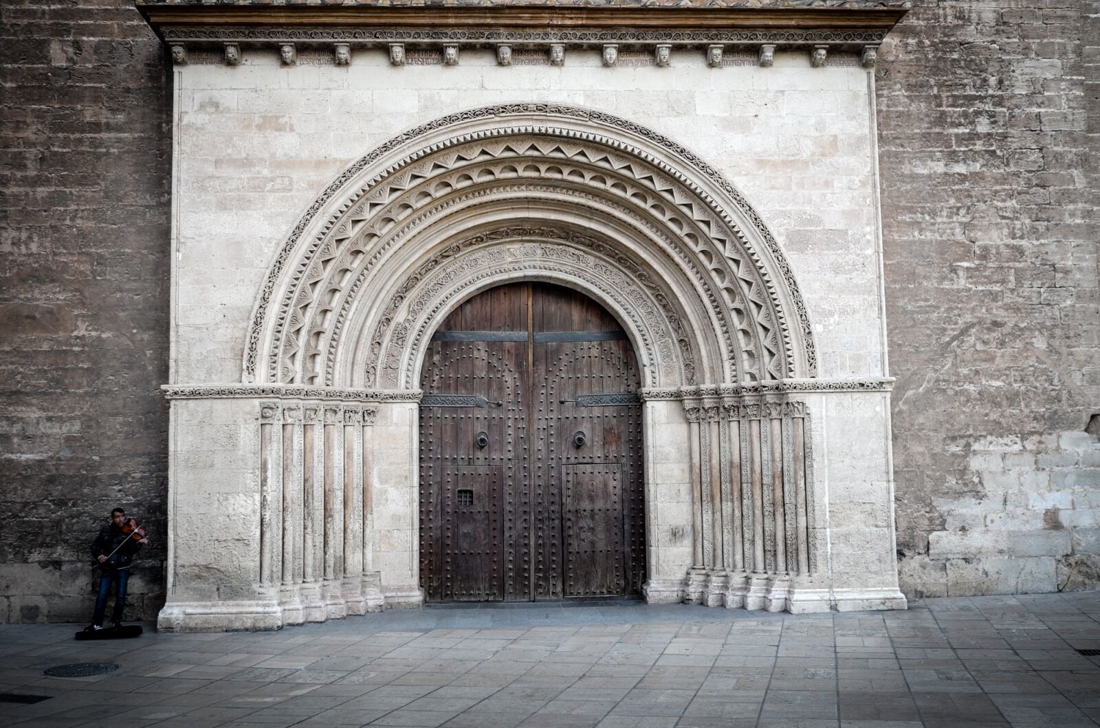 Leica X (Typ 113) sample photo. Valencia, spain, architecture photography