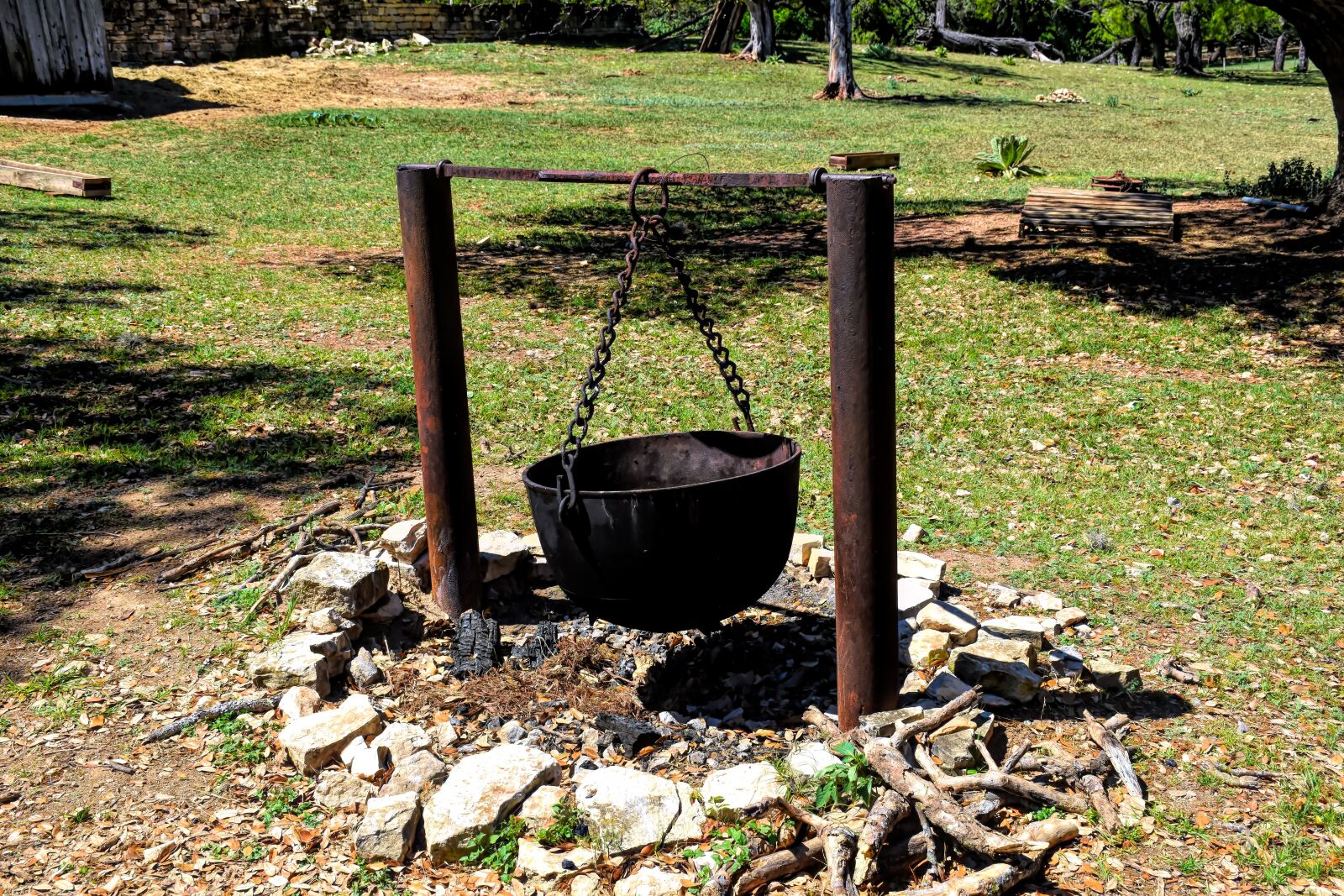 Nikon D5500 sample photo. Cauldron, metal, campfire photography