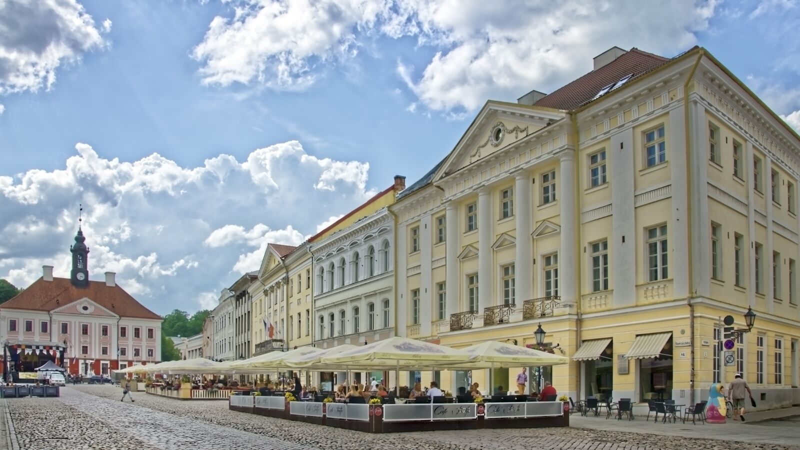 Nikon D7000 sample photo. Estonia, tartu, town hall photography