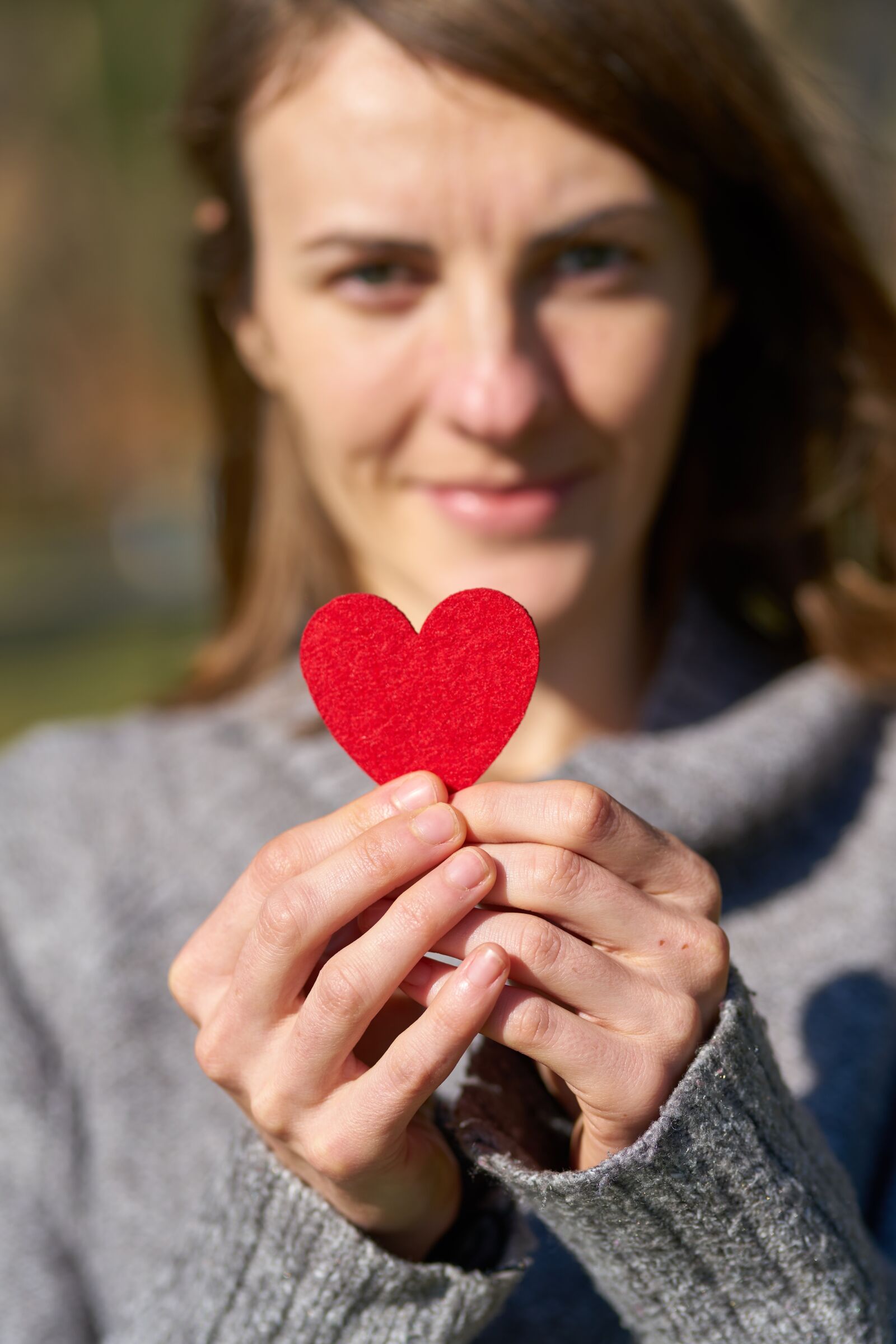 Sigma 85mm F1.4 DG HSM Art sample photo. Valentine's day, love, celebration photography