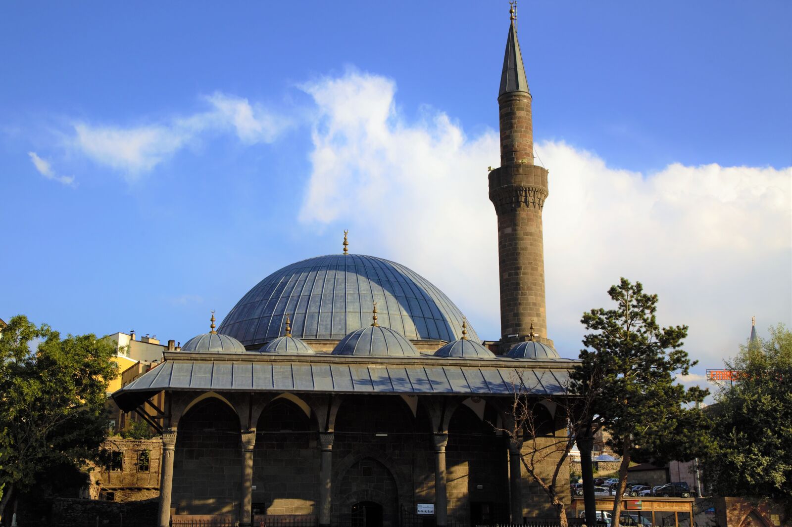 Canon EOS 5D Mark III sample photo. Cami, minaret, dome photography