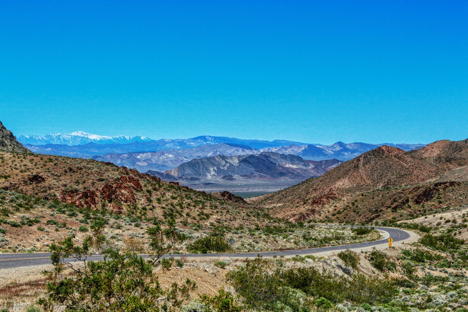 Canon EOS 700D (EOS Rebel T5i / EOS Kiss X7i) sample photo. Mount whitney, death valley photography