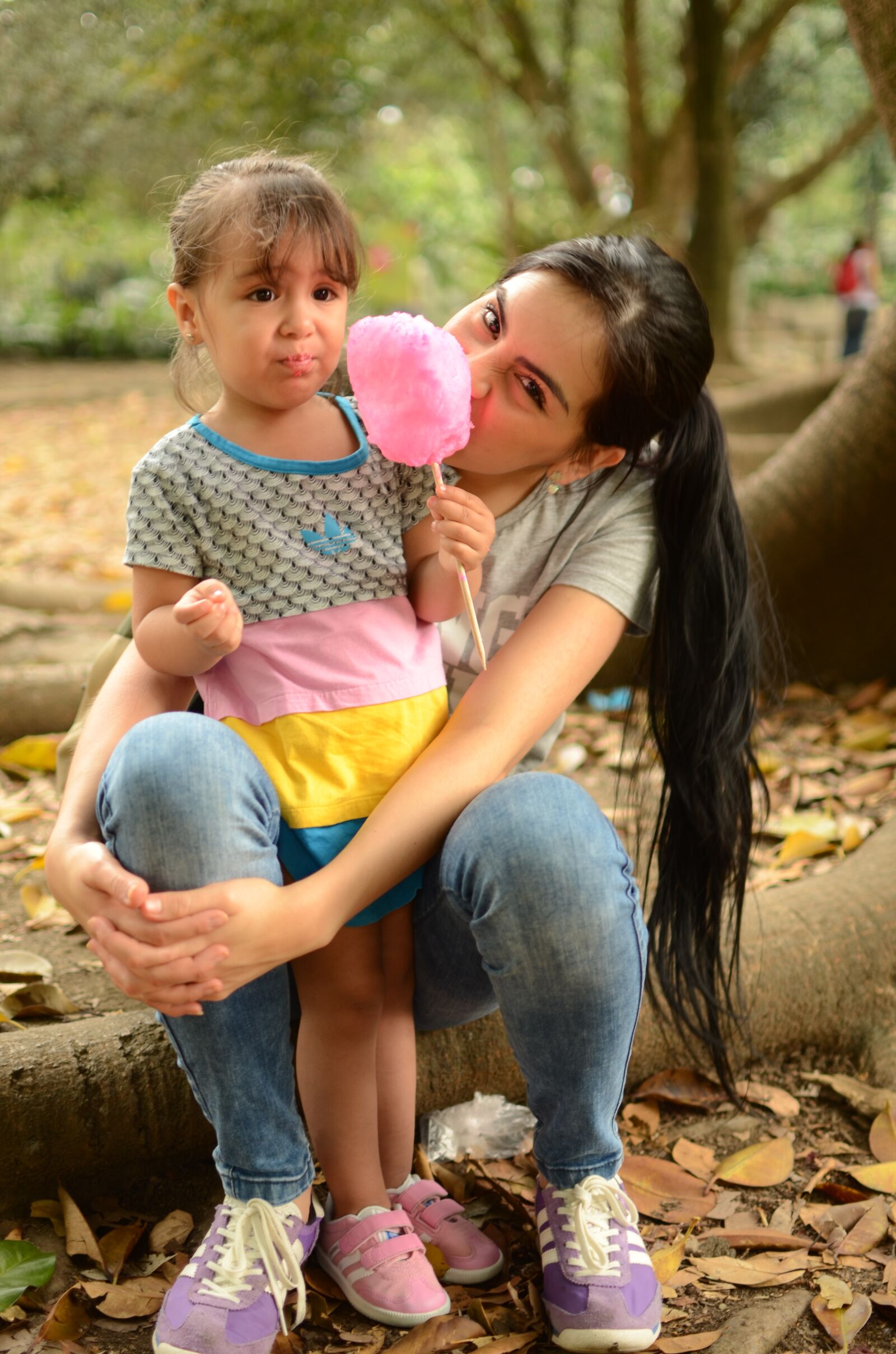 Nikon D7000 sample photo. Candyfloss, family, mama photography